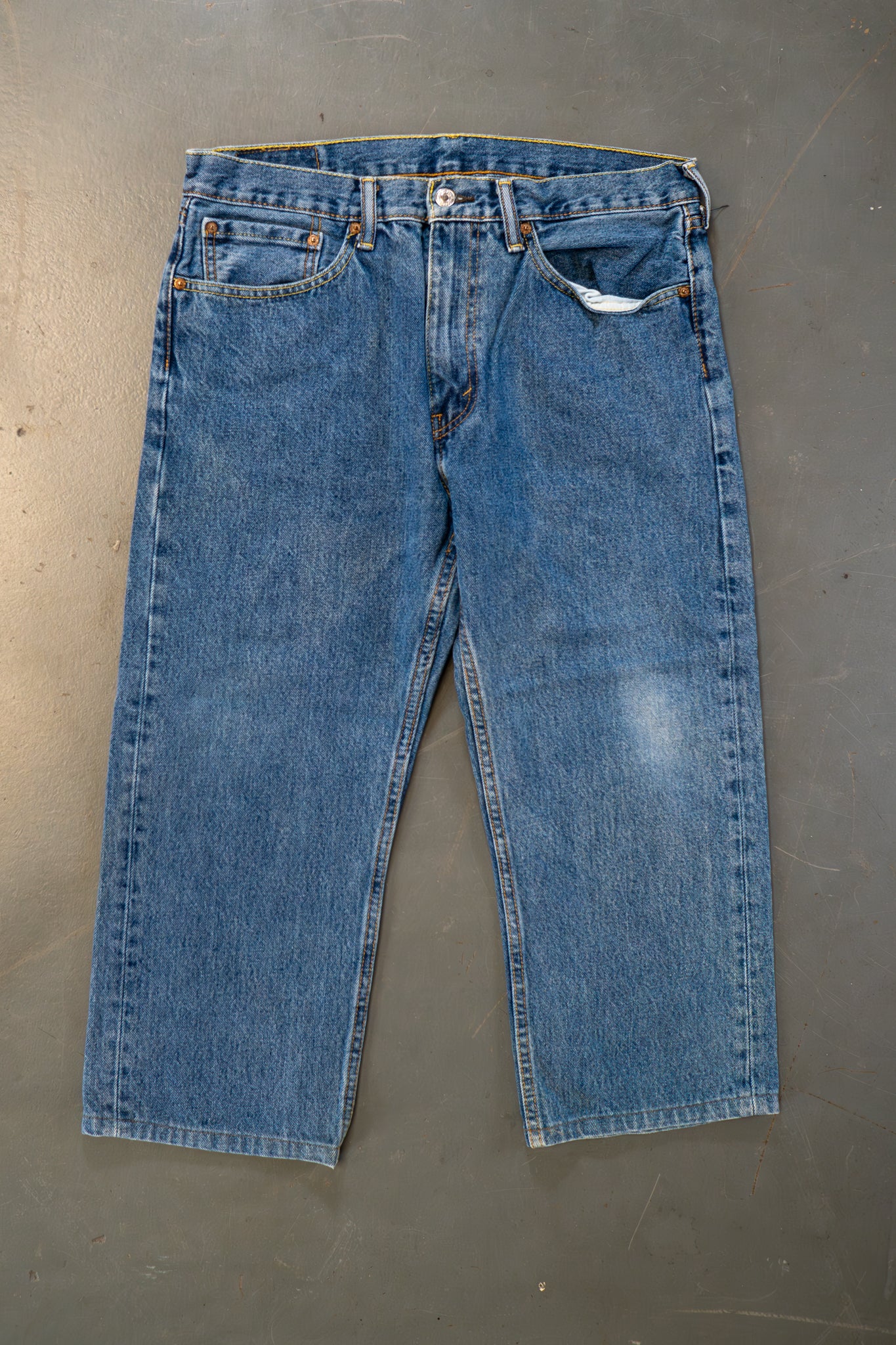Levi's Vintage 505 Regular Fit Denim Jeans – 90s Y2K - W34, L21