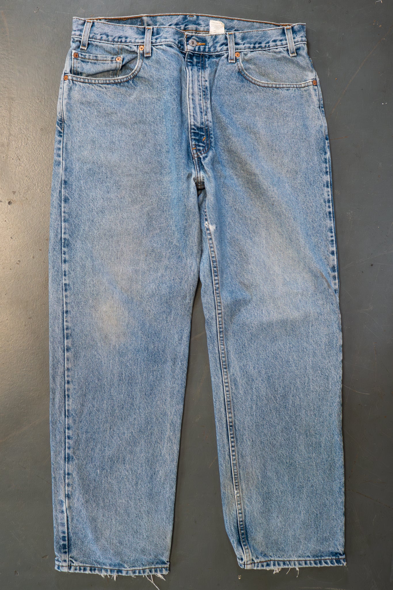 Levi's Vintage 505 Regular Fit Denim Jeans – 90s Y2K - W35, L29