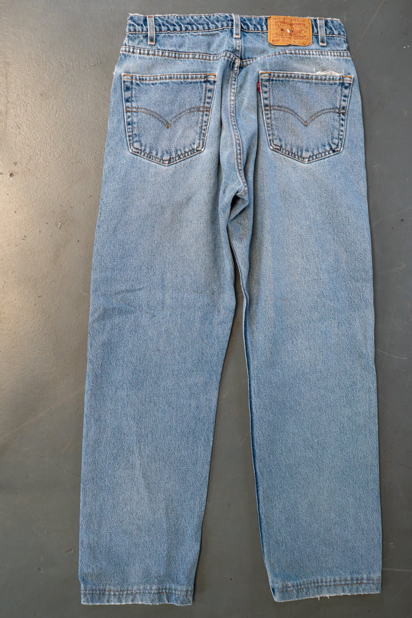 Levi's Vintage 505 Regular Fit Denim Jeans – 90s Y2K - W31, L29