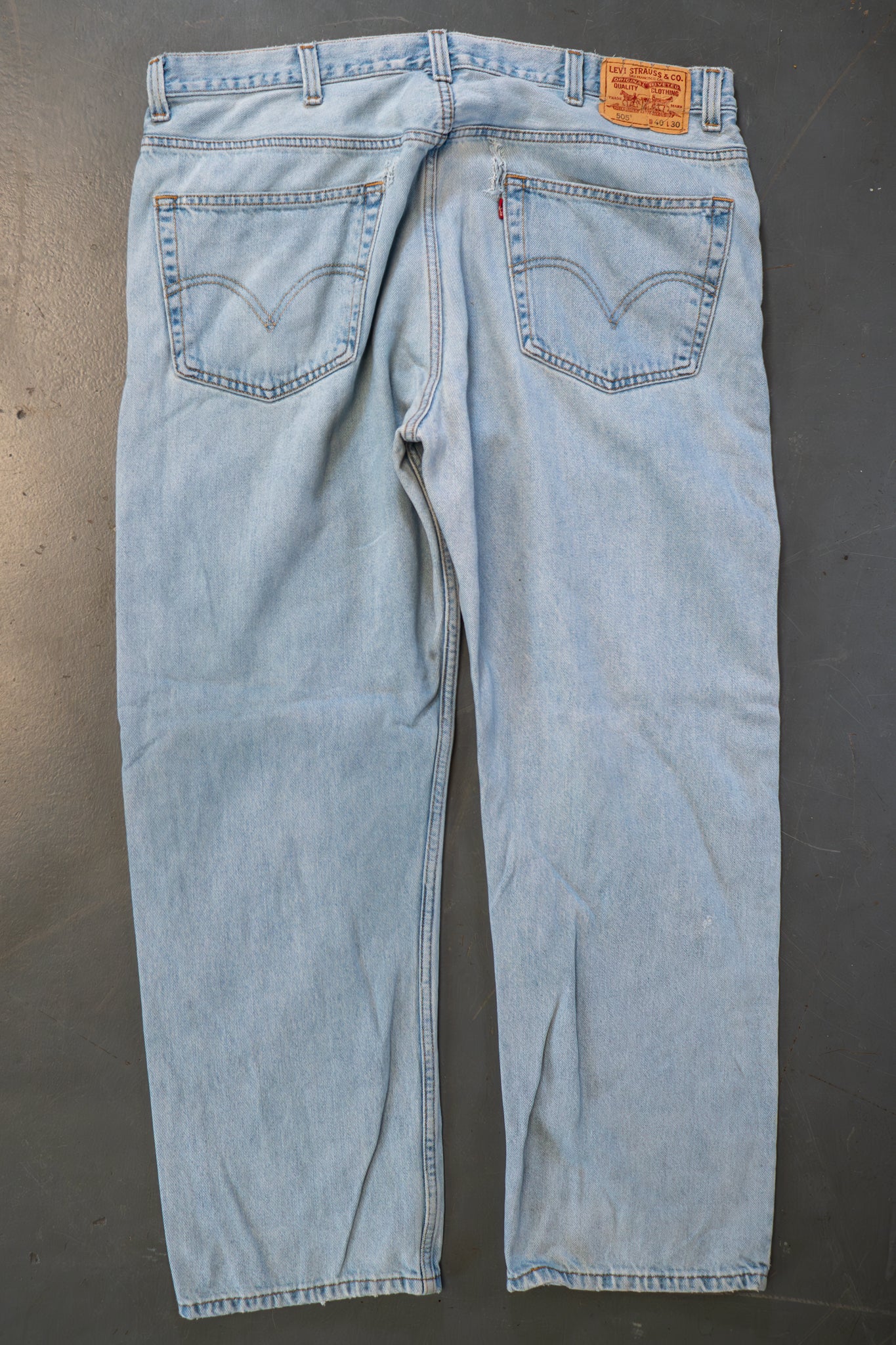 Levi's Vintage 505 Regular Fit Denim Jeans – 90s Y2K - W38, L29
