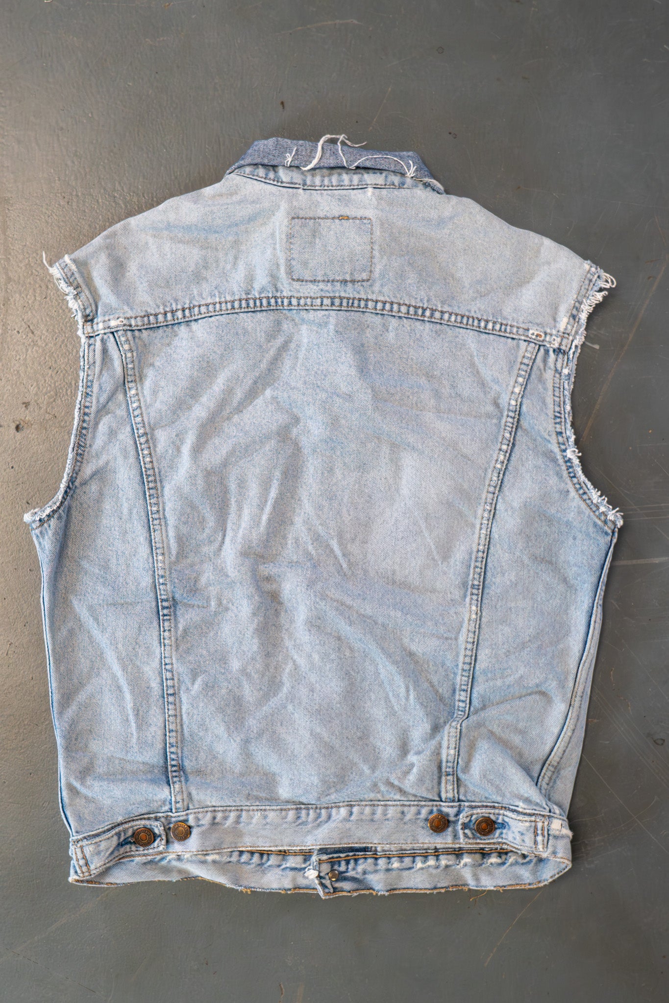 Vintage Levi's Trucker Denim Vest / Gilet - L