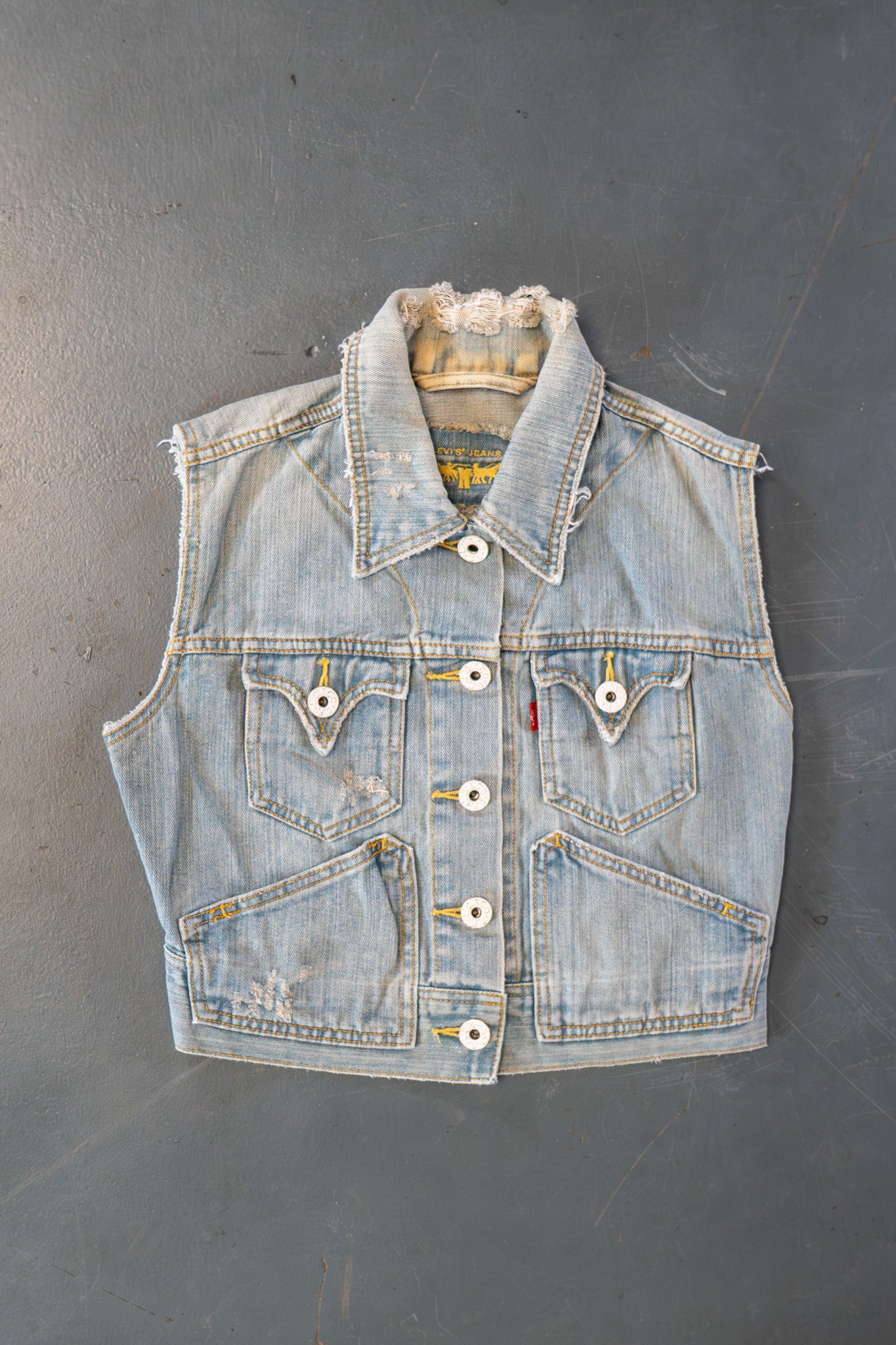 Vintage Levi's Trucker Denim Vest / Gilet - M