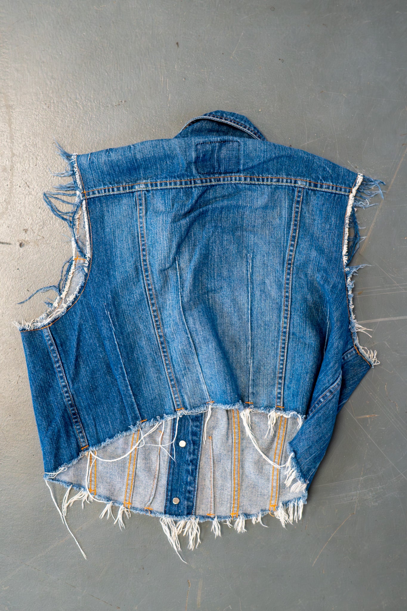 Vintage Levi's Trucker Denim Vest / Gilet - L
