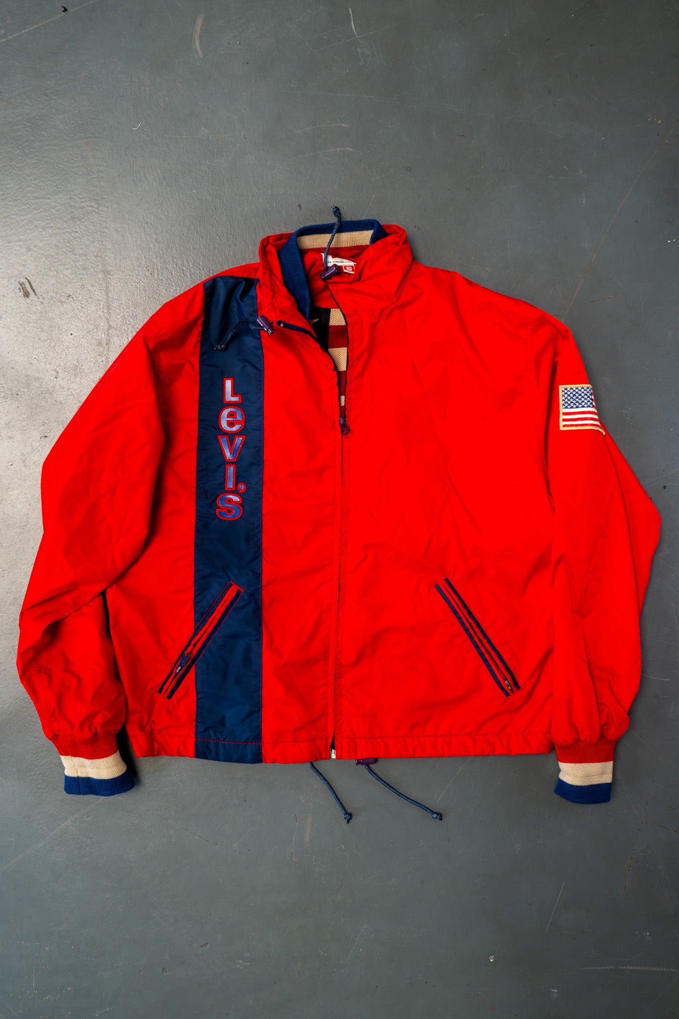 Vintage Levi's Red Jacket – 80s/90s - L