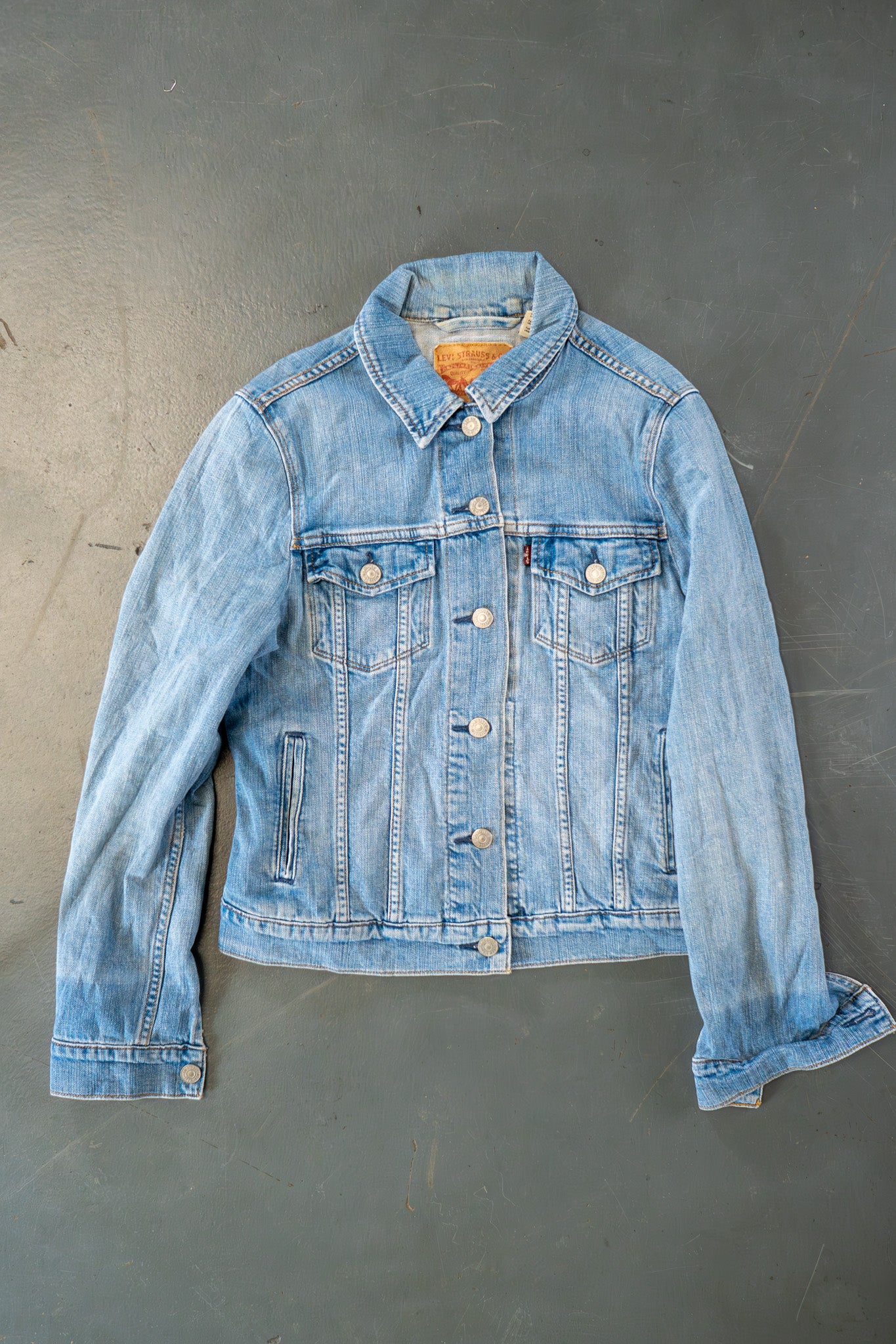 Vintage Ladies Levi's Trucker Denim Jacket - S