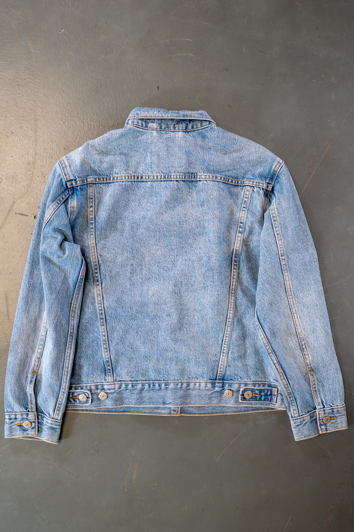 Vintage Ladies Levi's Trucker Denim Jacket - L
