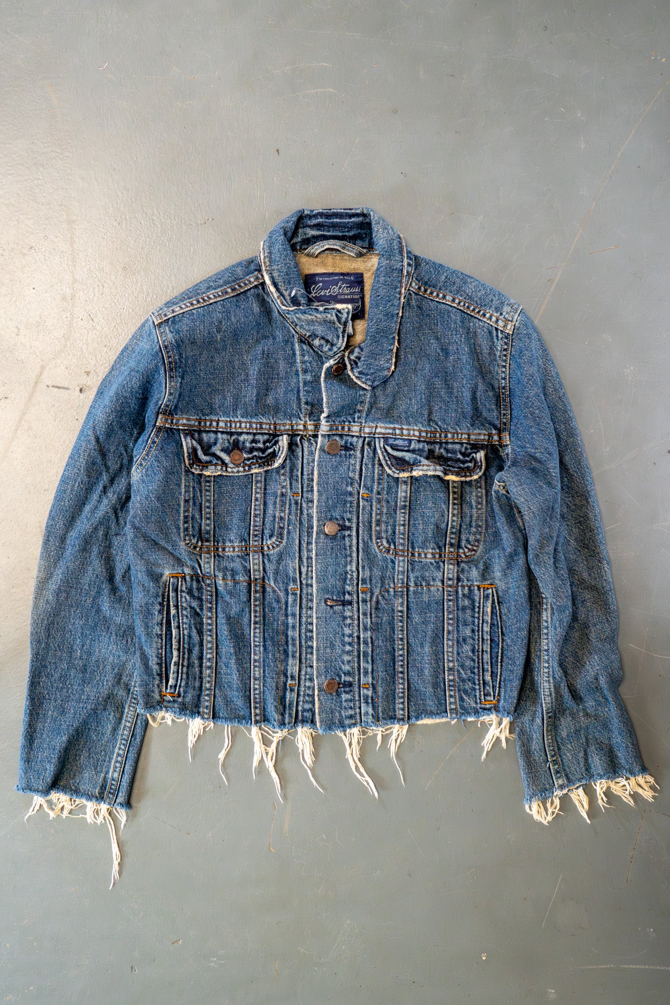 Vintage Ladies Levi's Trucker Denim Jacket - M
