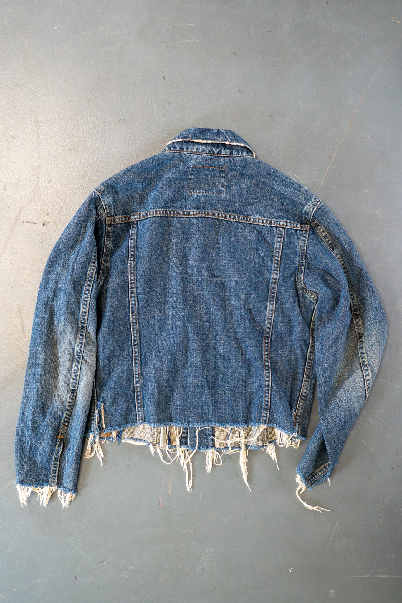Vintage Ladies Levi's Trucker Denim Jacket - M