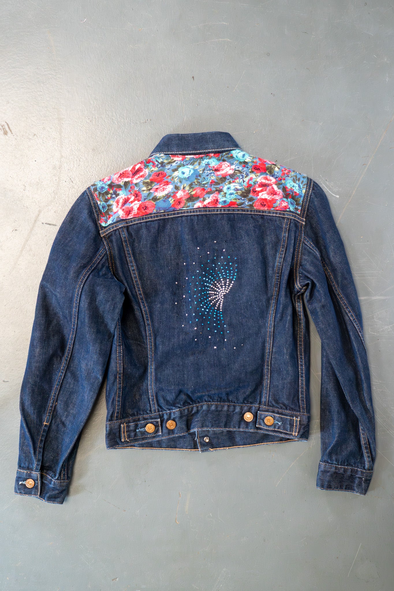 Vintage Ladies Levi's Trucker Denim Jacket - S