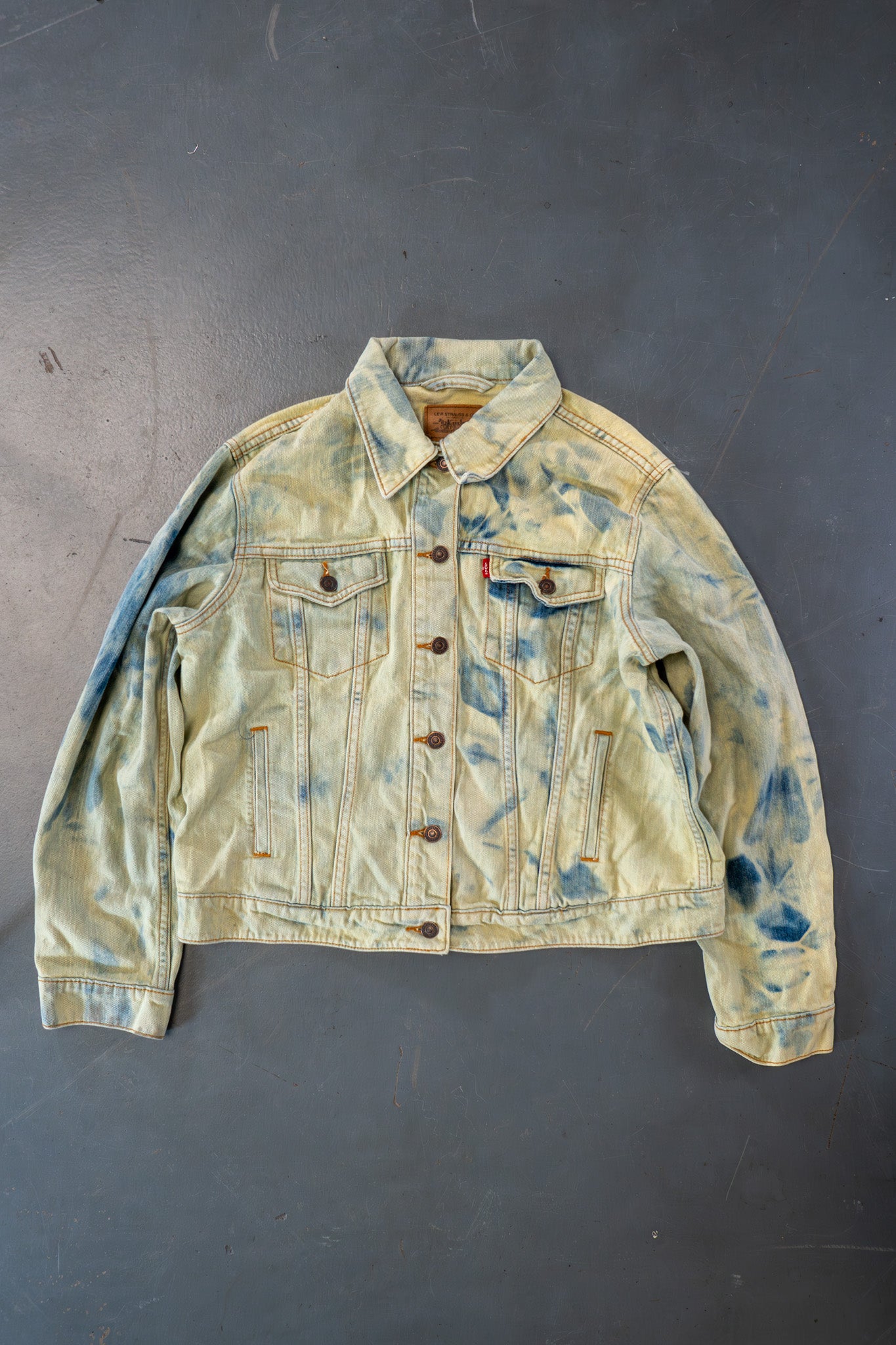 Vintage Ladies Levi's Trucker Denim Jacket - L