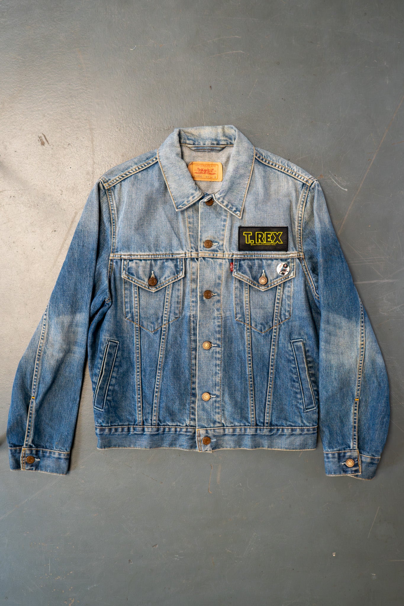 Vintage Levi's Trucker Denim Jacket - L