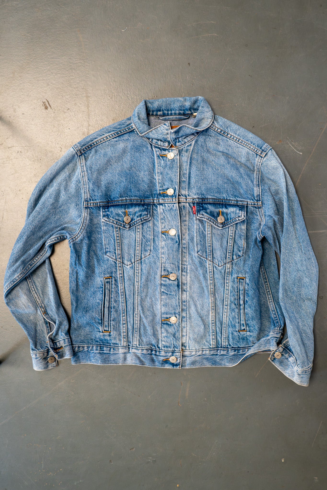 Vintage Levi's Trucker Denim Jacket - L