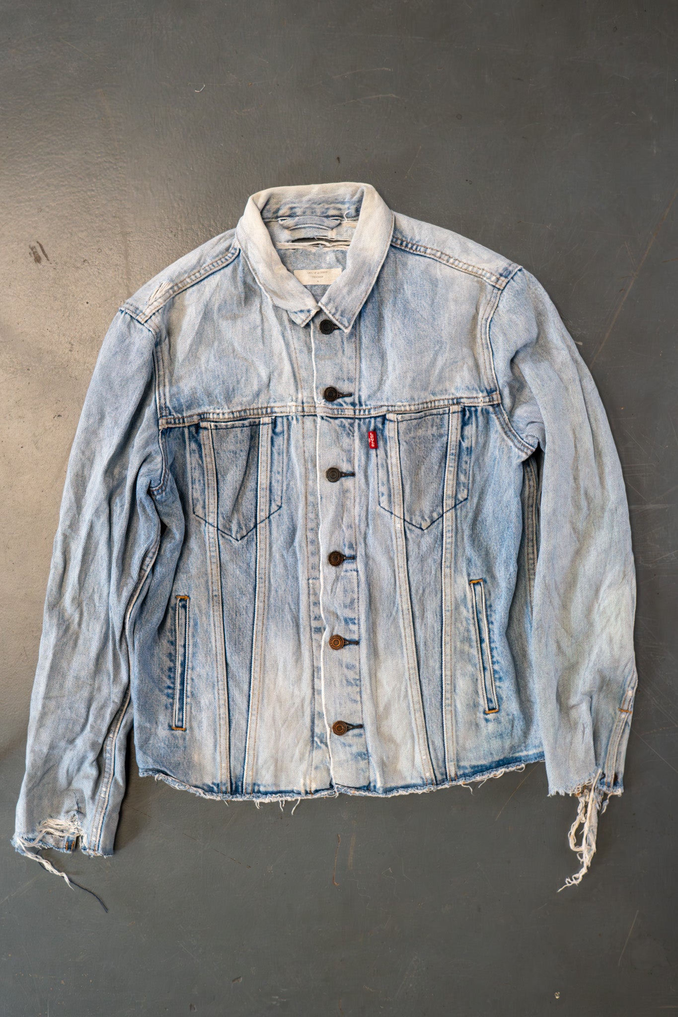 Vintage Levi's Trucker Denim Jacket - L