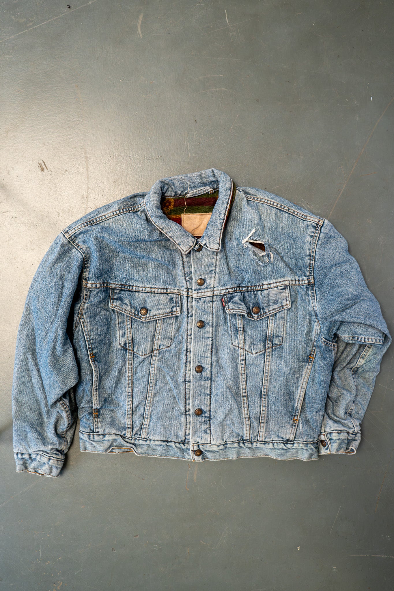 Vintage Levi's Checked Blanket Lined Denim Jacket - XXL