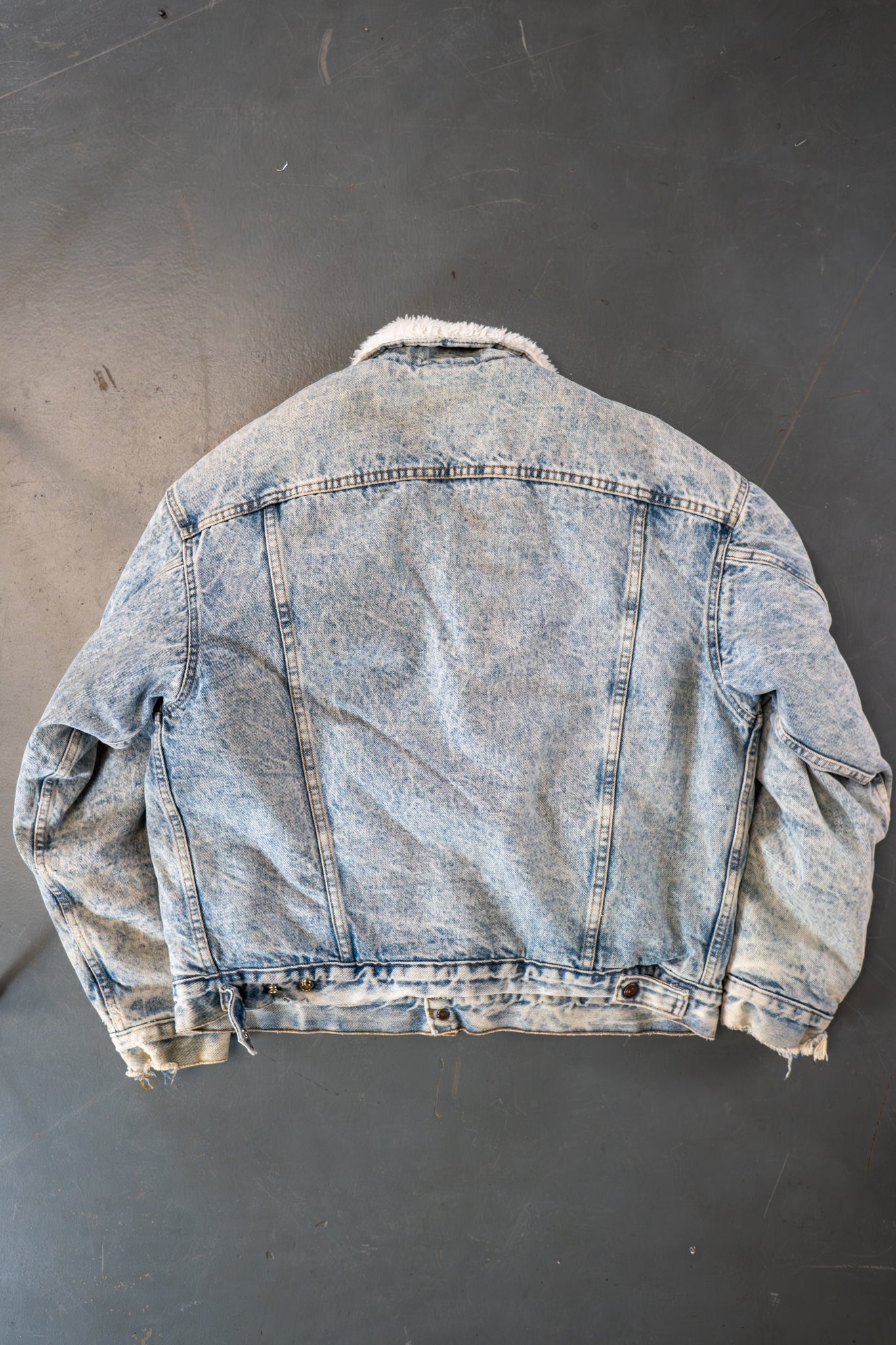 Vintage Levi's Sherpa Fleece Lined Denim Jacket - L