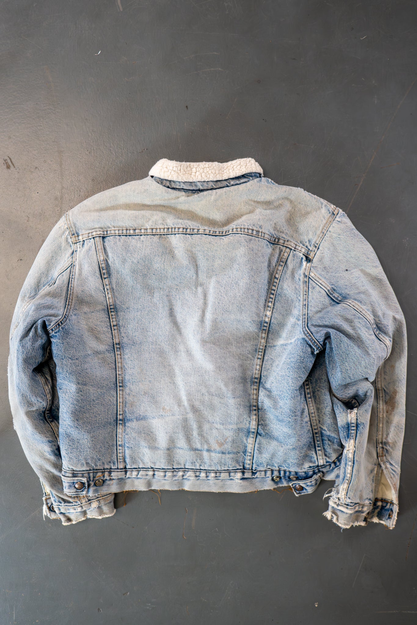 Vintage Levi's Sherpa Fleece Lined Denim Jacket - L