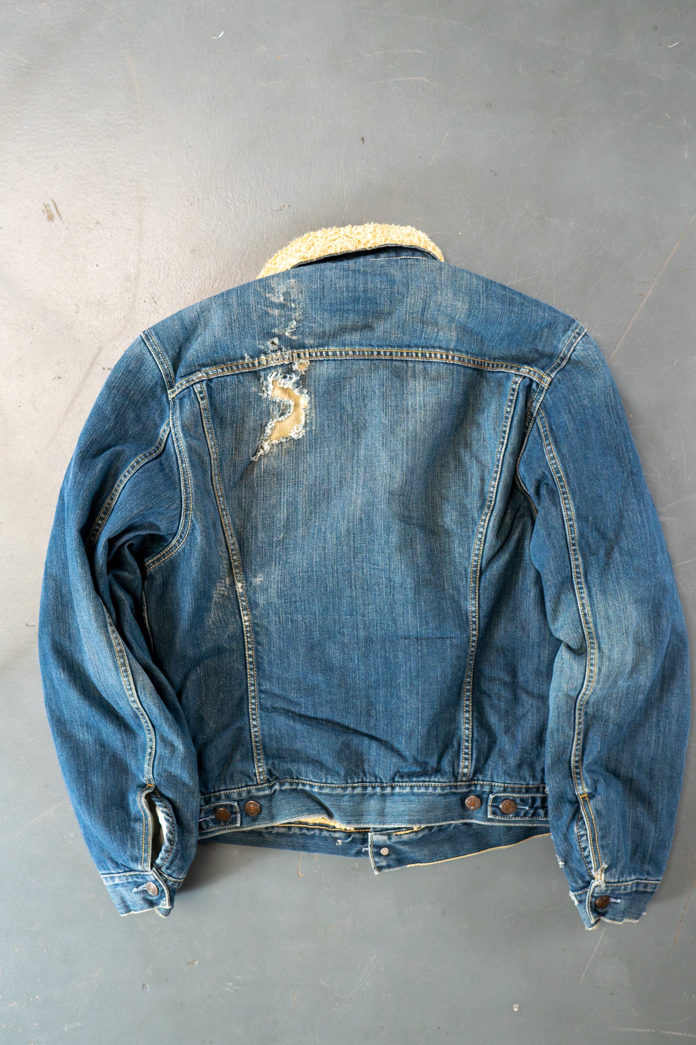 Vintage Levi's Sherpa Fleece Lined Denim Jacket - XL