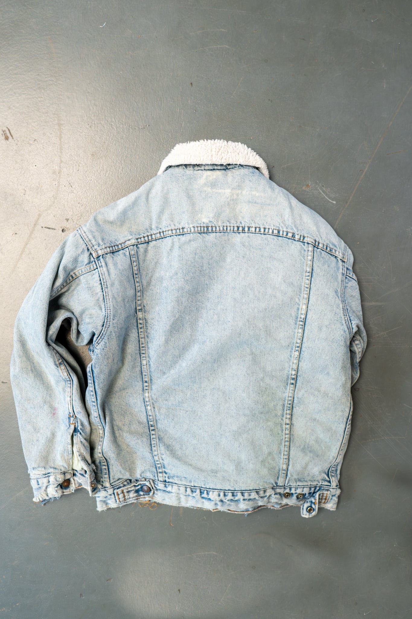Vintage Levi's Sherpa Fleece Lined Denim Jacket - L