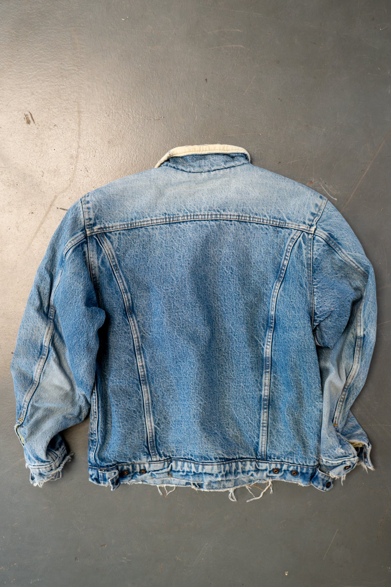 Vintage Levi's Sherpa Fleece Lined Denim Jacket - L
