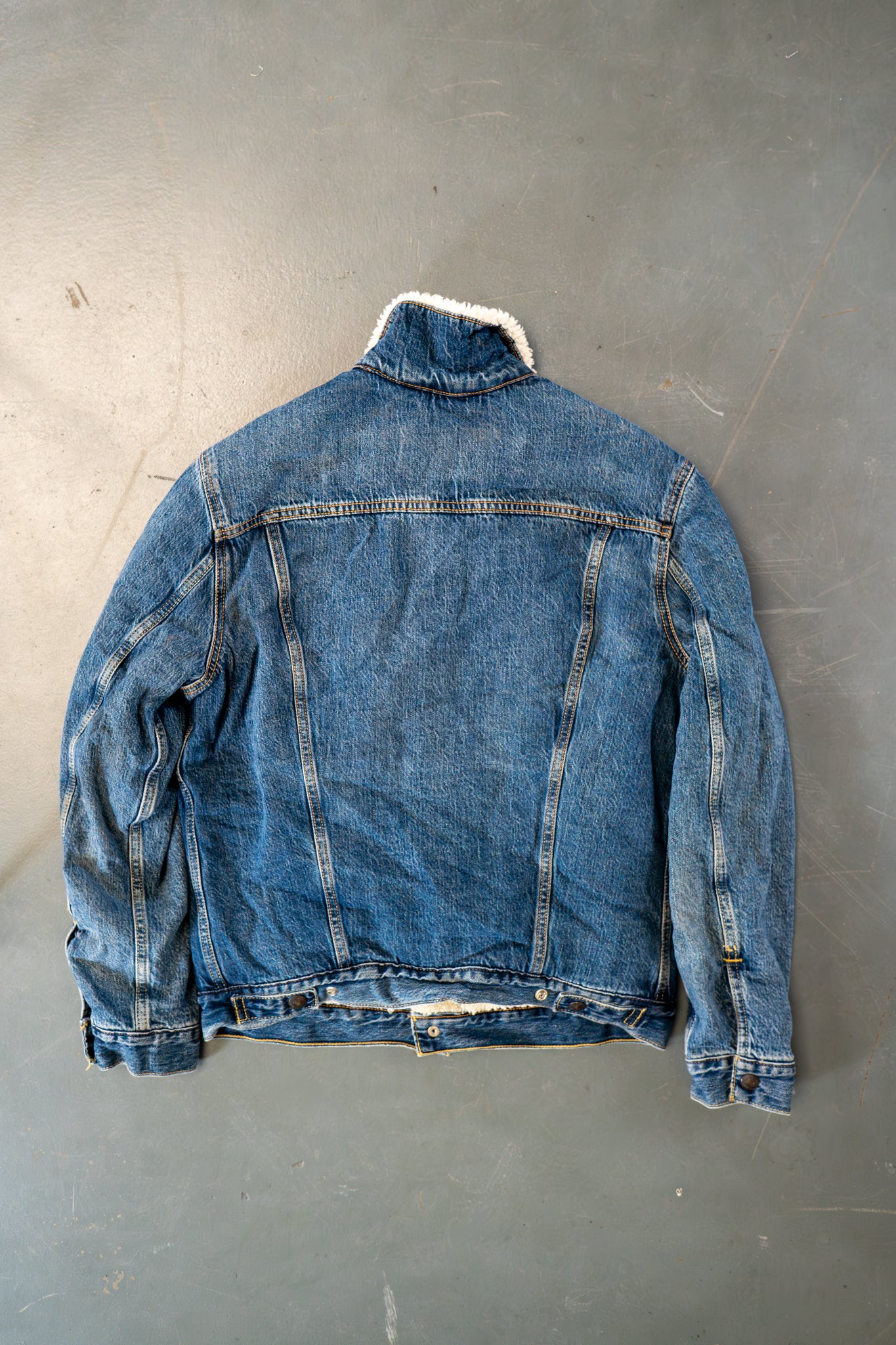 Vintage Levi's Sherpa Fleece Lined Denim Jacket - L