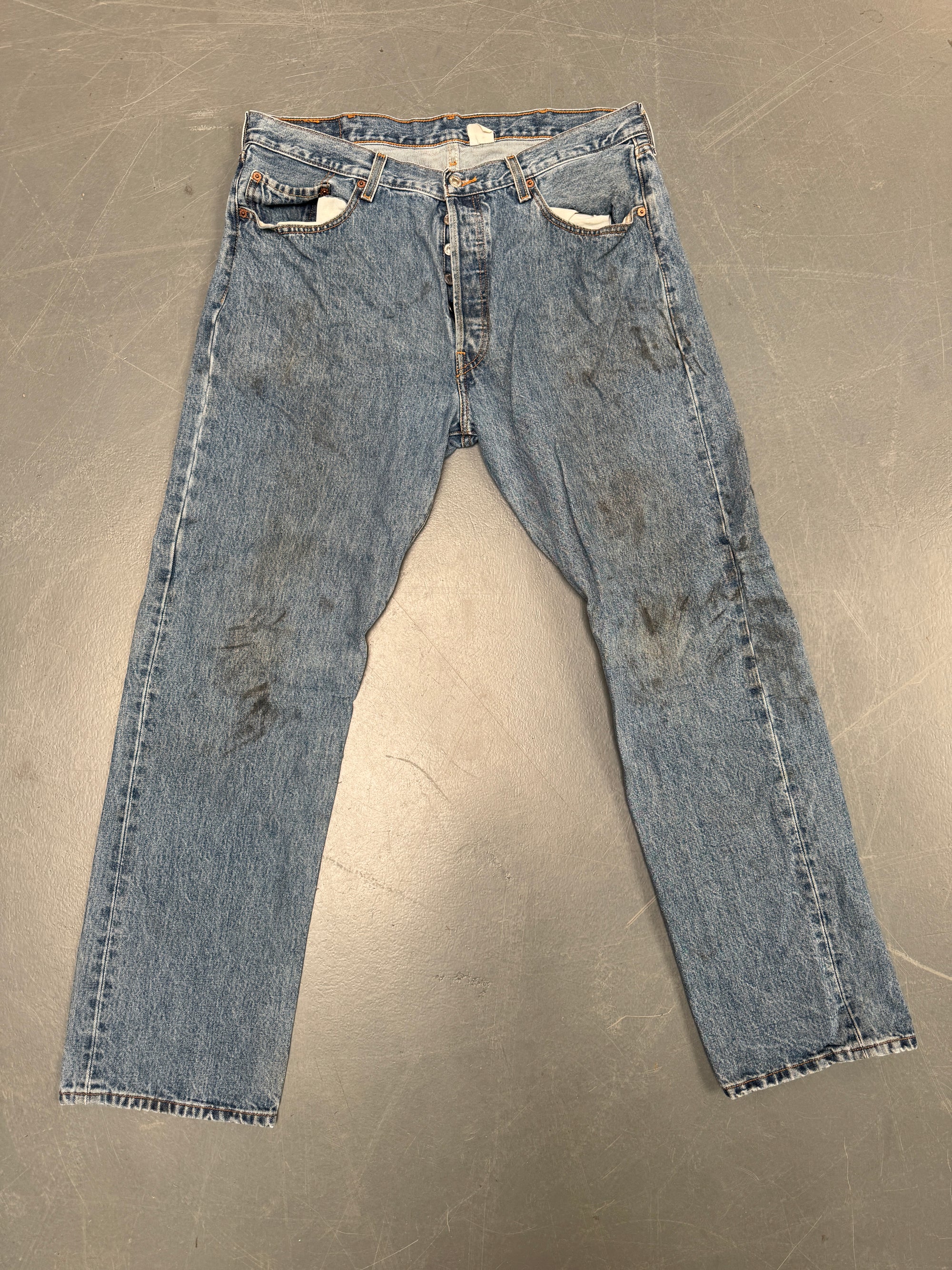 Levis 501 Regular Fit Vintage Jean 90s - W 36 L 32 - GR39