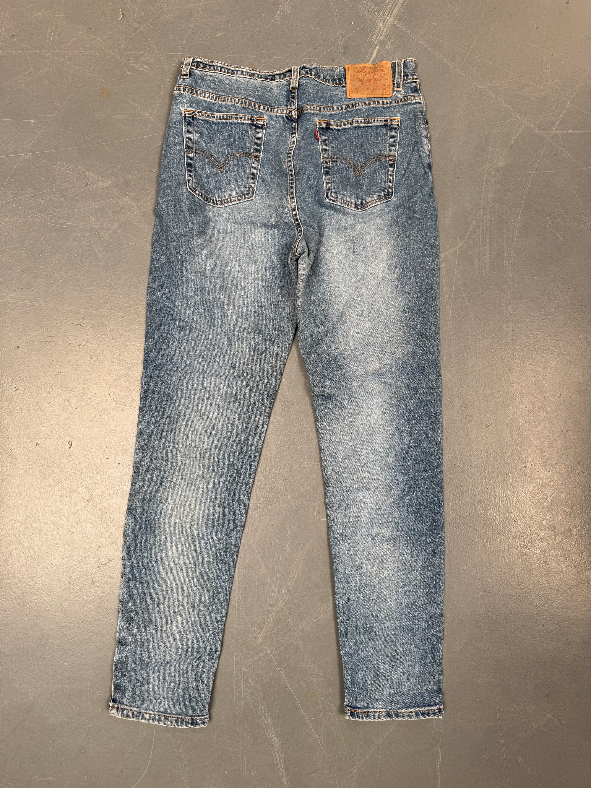 Vintage Ladies Levis High Waisted Denim 90s Made Jean - W 32 L 33 - HW08
