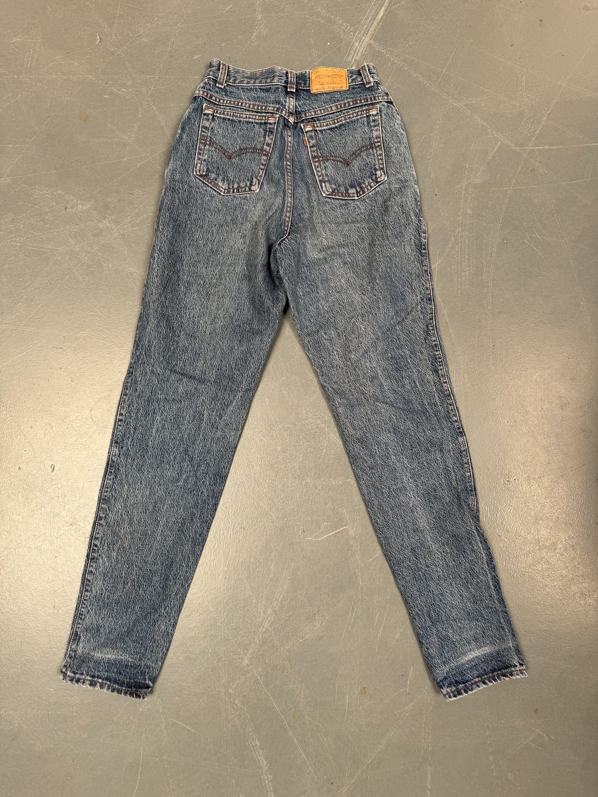 Vintage Ladies Levis High Waisted Denim 90s Made Jean - W 24 L 32 - HW12