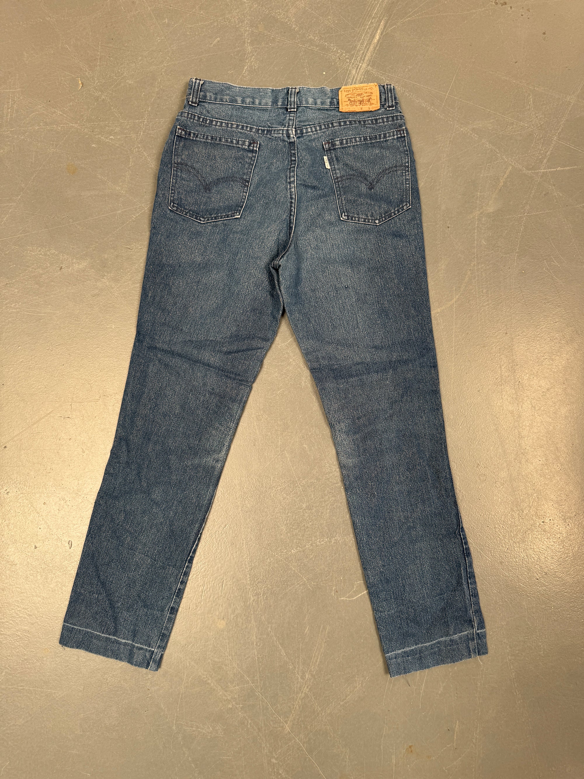 Vintage Ladies Levis High Waisted Denim 90s Made Jean - W 28 L 28 - HW14