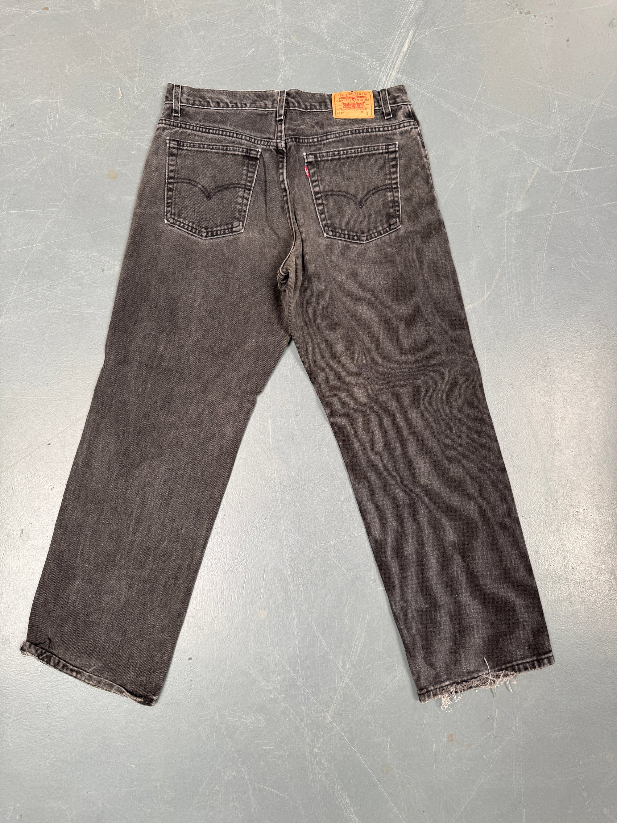 Vintage Ladies Levis High Waisted Denim 90s Made Jean - W 34 L 30 - HW20