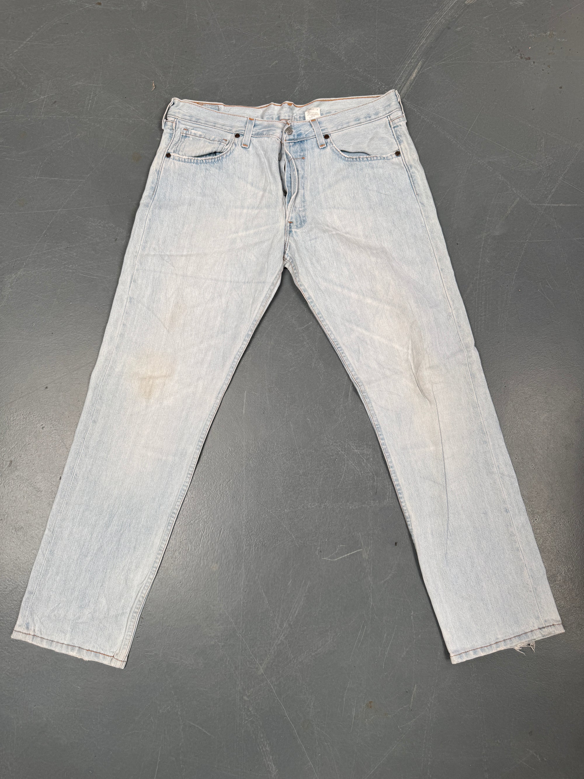 Vintage Ladies Levis High Waisted Denim 90s Made Jean - W 36 L 32 - HW26