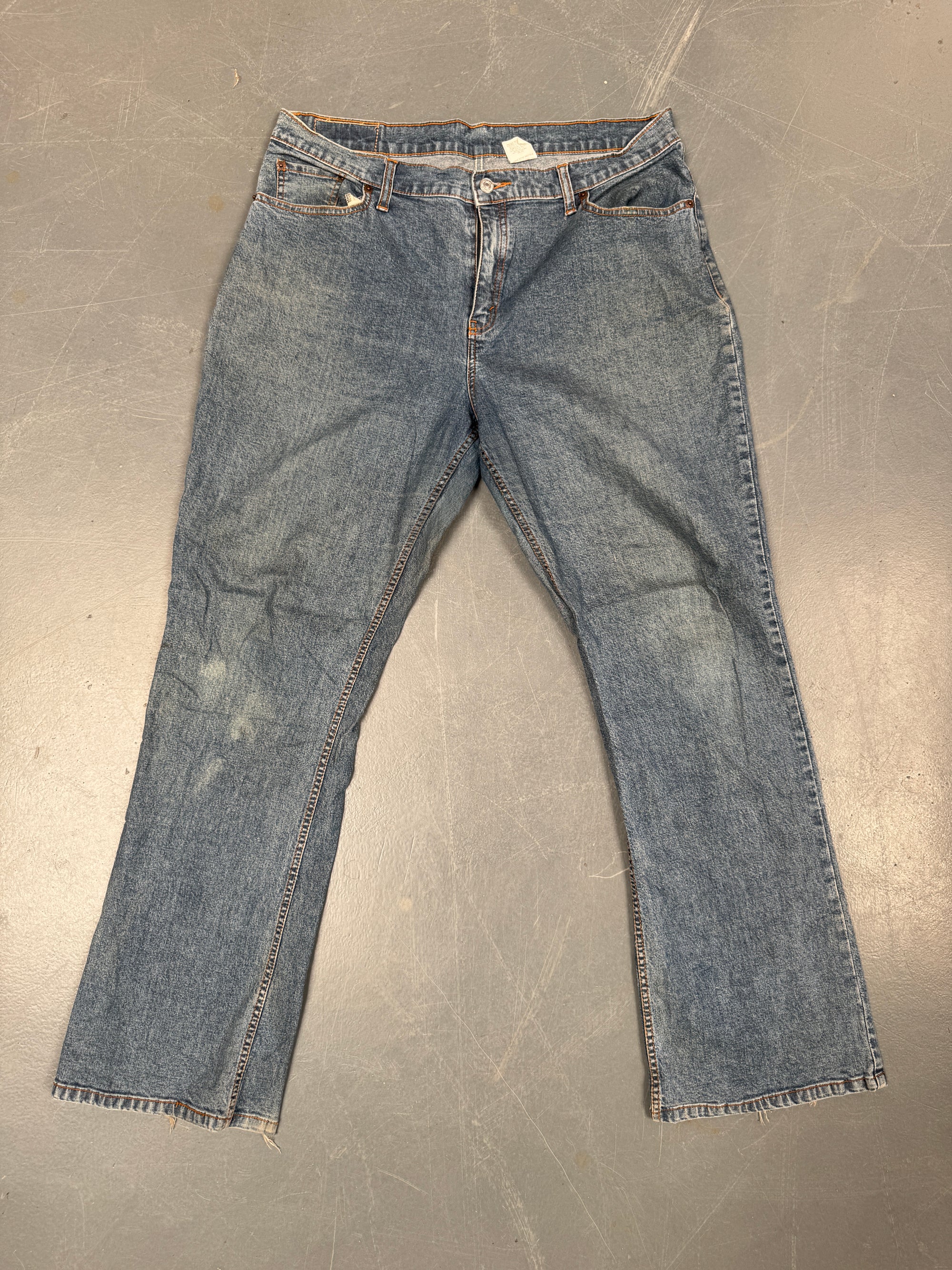 Vintage Ladies Levis High Waisted Denim 90s Made Jean - W 35 L 30 - HW36