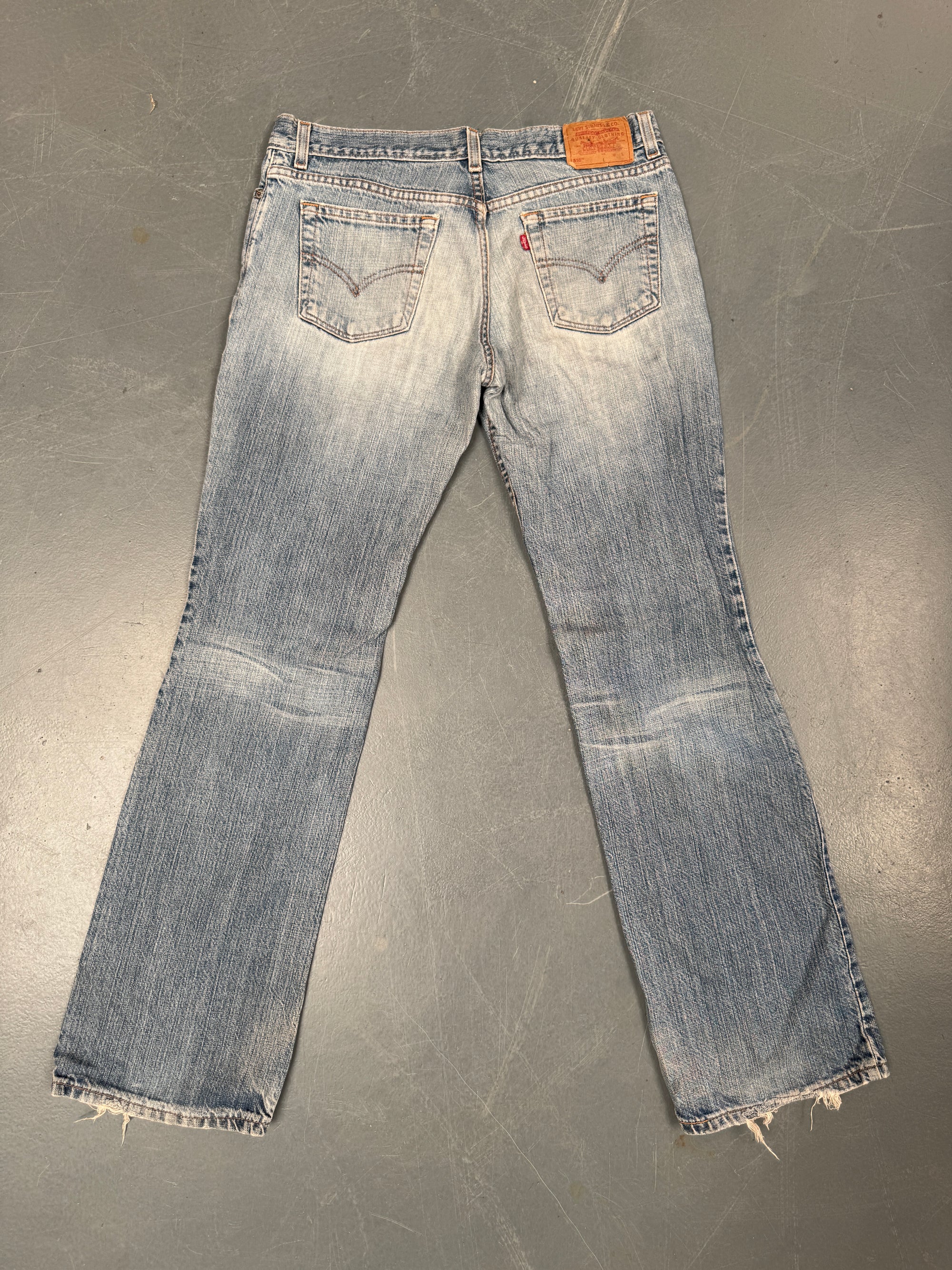 Vintage Ladies Levis High Waisted Denim 90s Made Jean - W 32 L 32 - HW38