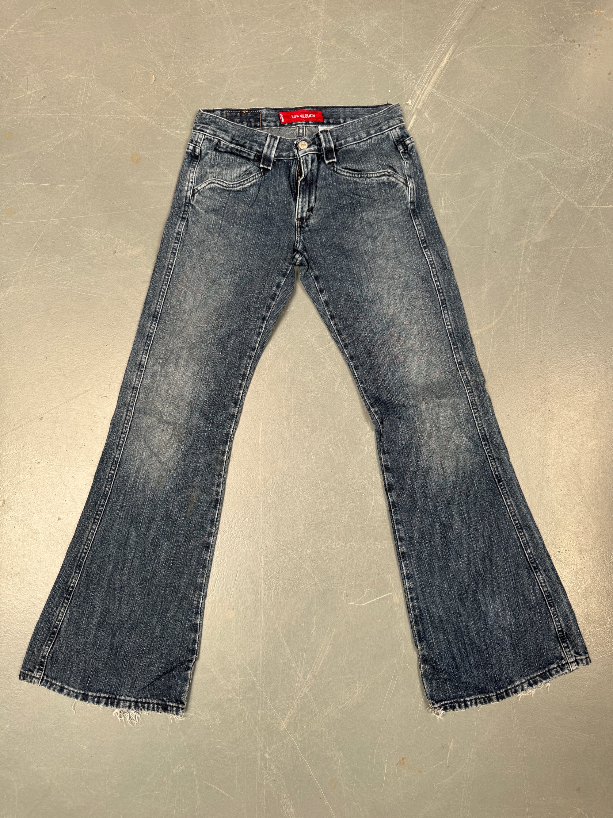 Vintage Ladies Levis High Waisted Denim 90s Made Jean - W 28 L 32 - HW40