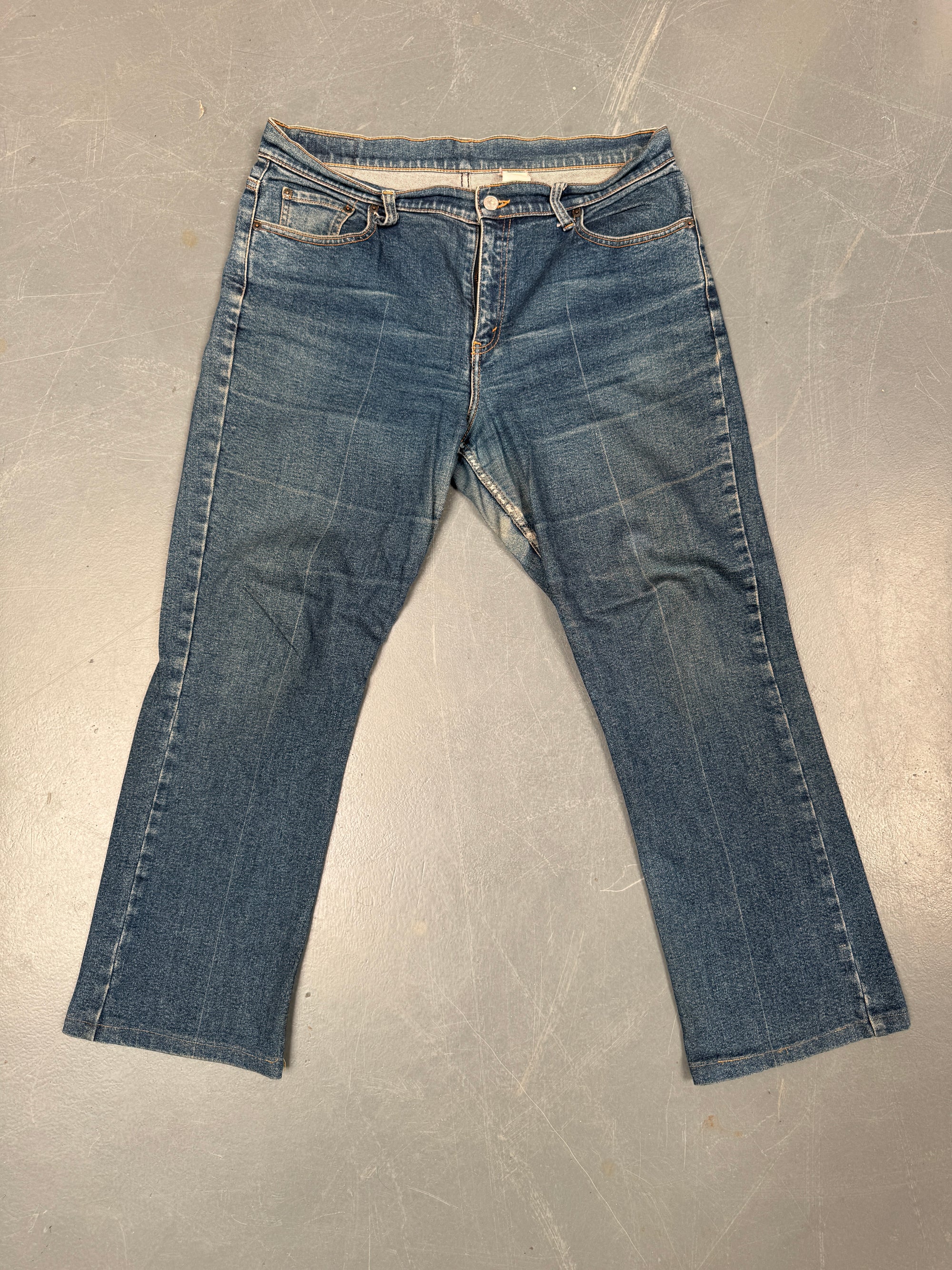 Vintage Ladies Levis High Waisted Denim 90s Made Jean - W 36 L 29 - HW44