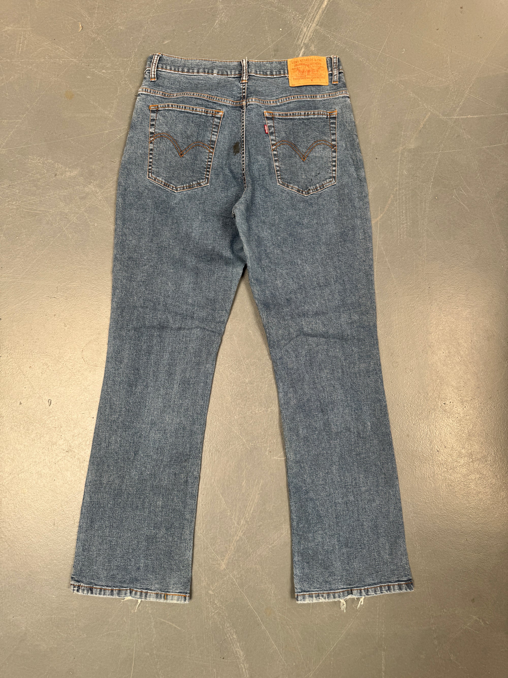 Vintage Ladies Levis High Waisted Denim 90s Made Jean - W 30 L 31 - HW45