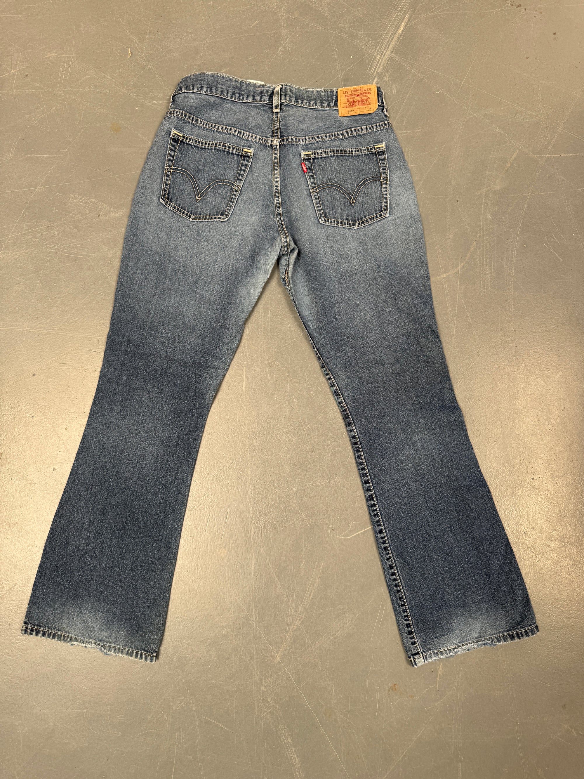 Vintage Ladies Levis High Waisted Denim 90s Made Jean - W 30 L 30 - HW47