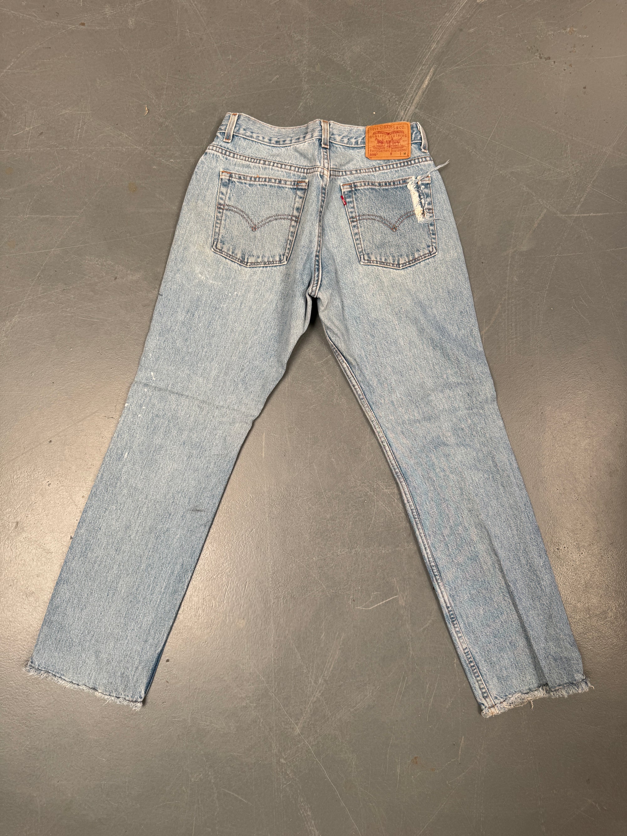 Vintage Ladies Levis High Waisted Denim 90s Made Jean - W 30 L 30 - HW48