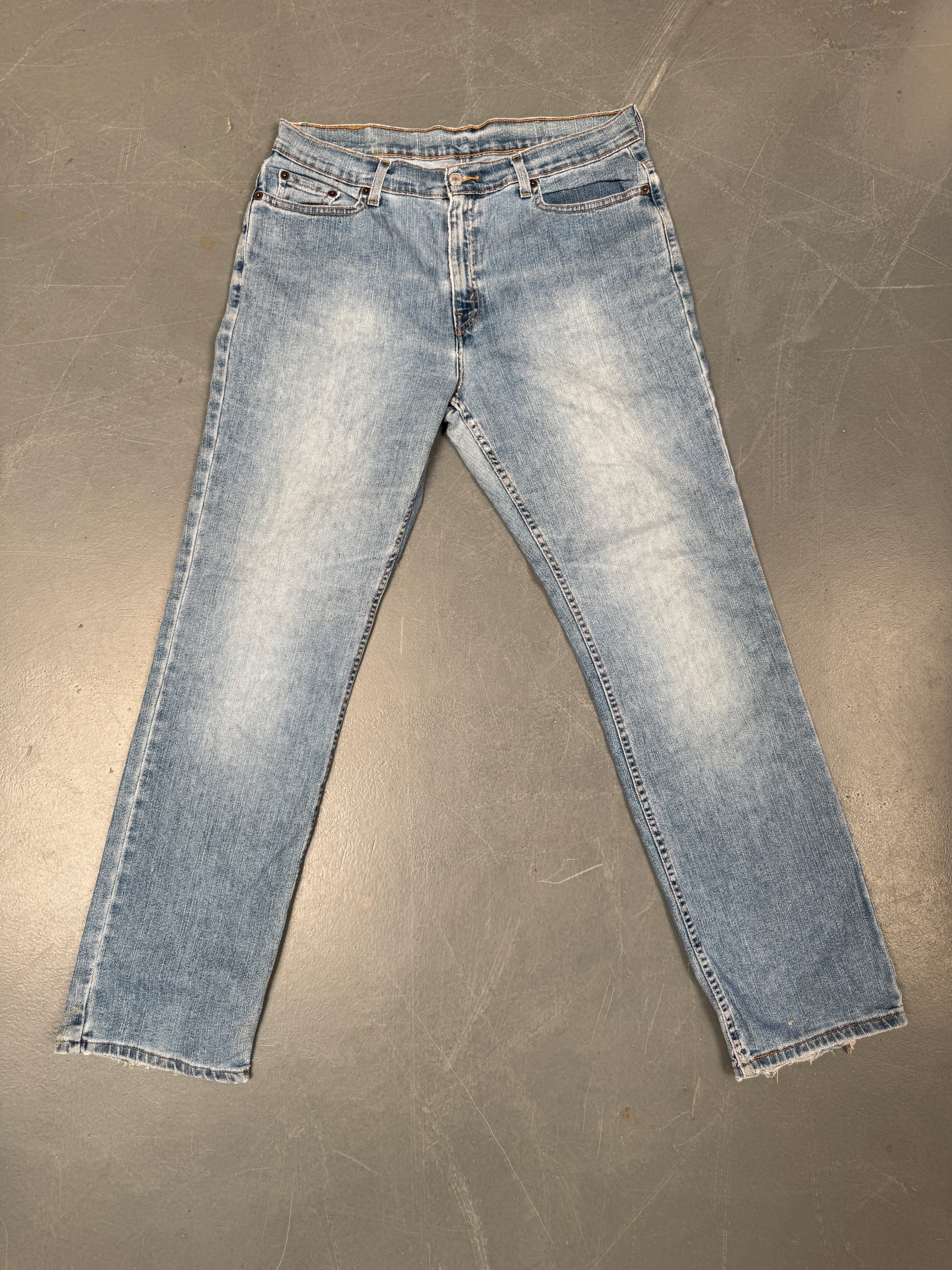 Vintage Ladies Levis High Waisted Denim 90s Made Jean - W 34 L 32 - HW49