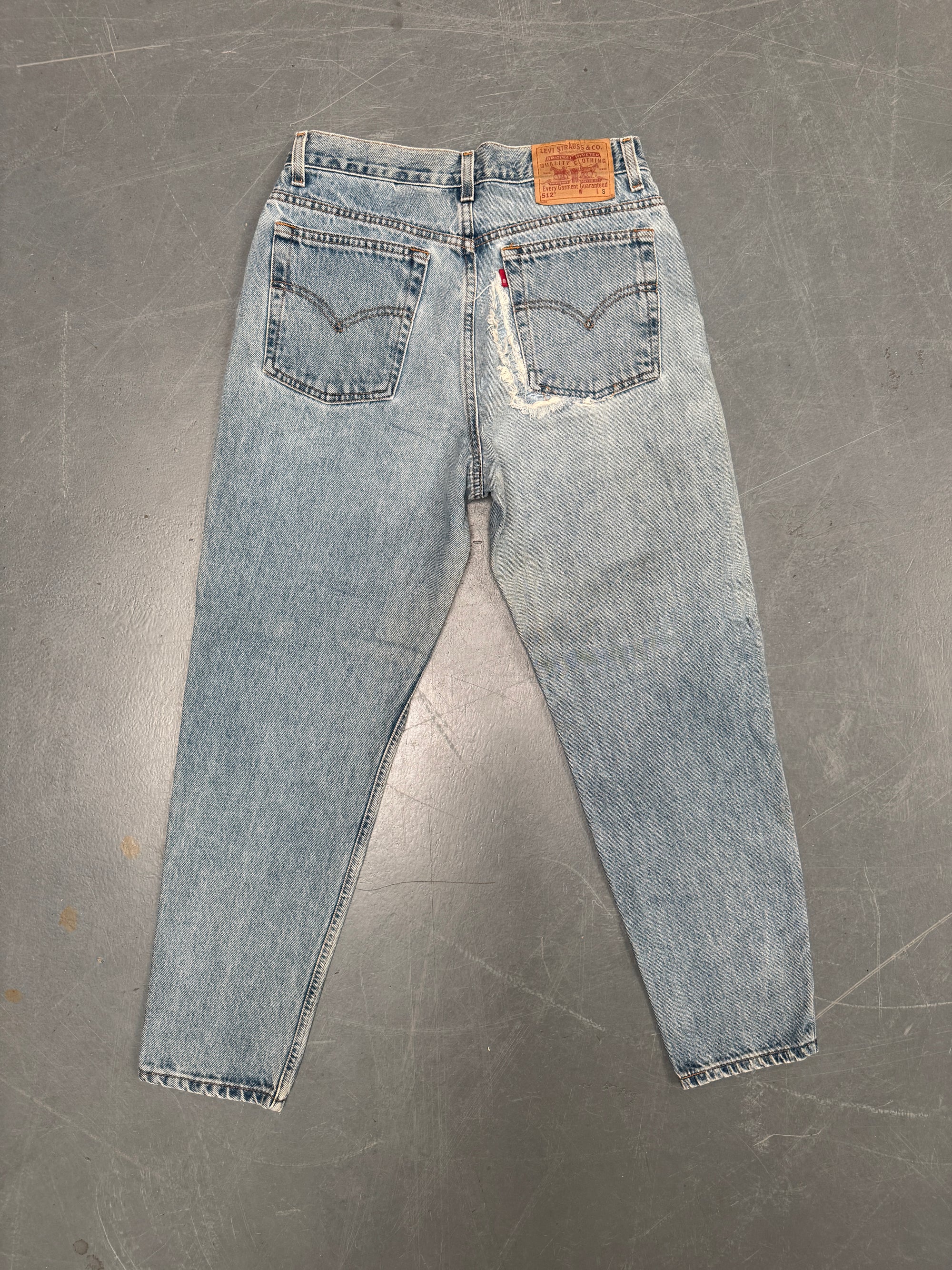 Vintage Ladies Levis High Waisted Denim 90s Made Jean - W 28 L 27 - HW56