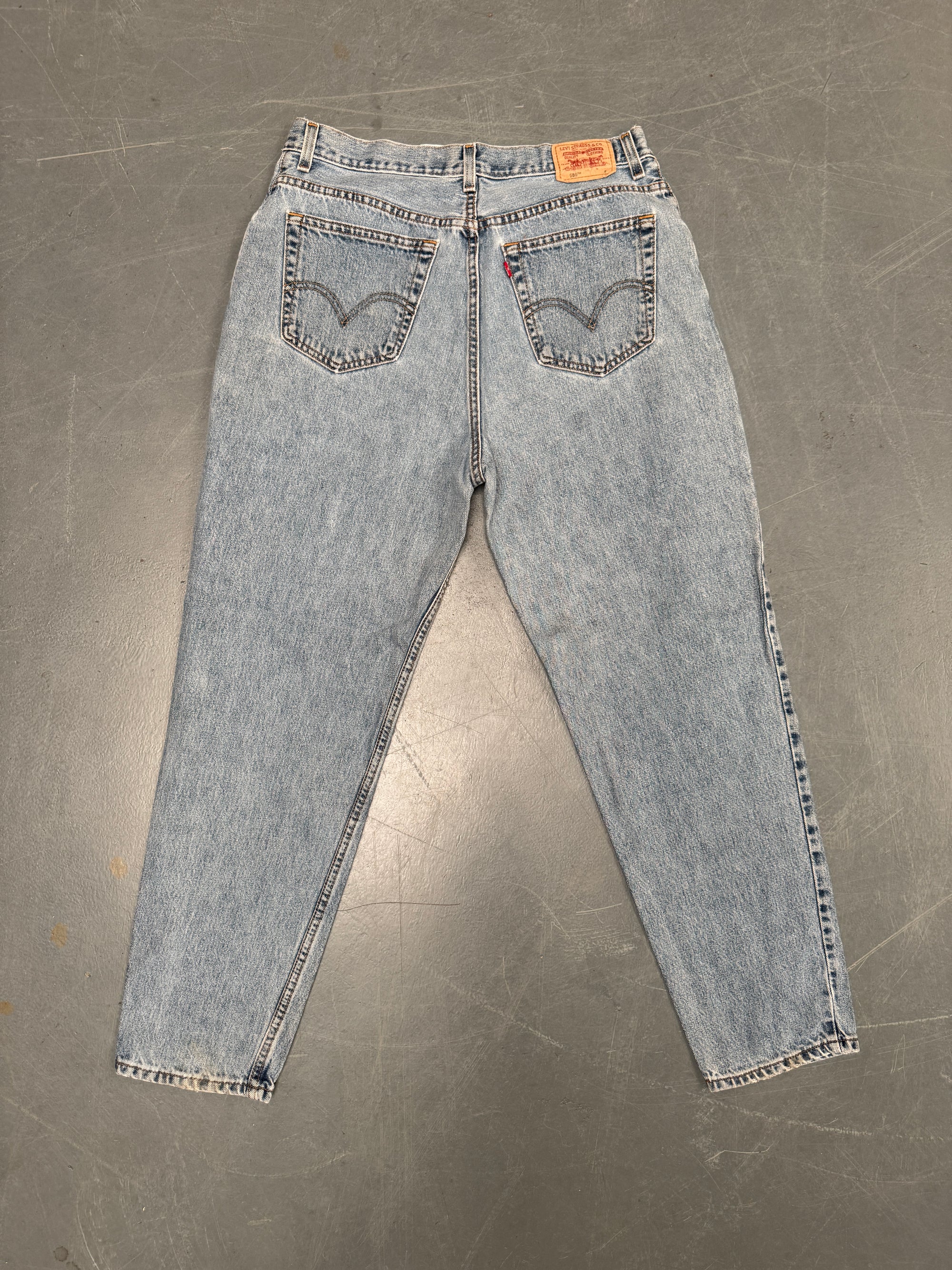 Vintage Ladies Levis High Waisted Denim 90s Made Jean - W 32 L 30 - HW57