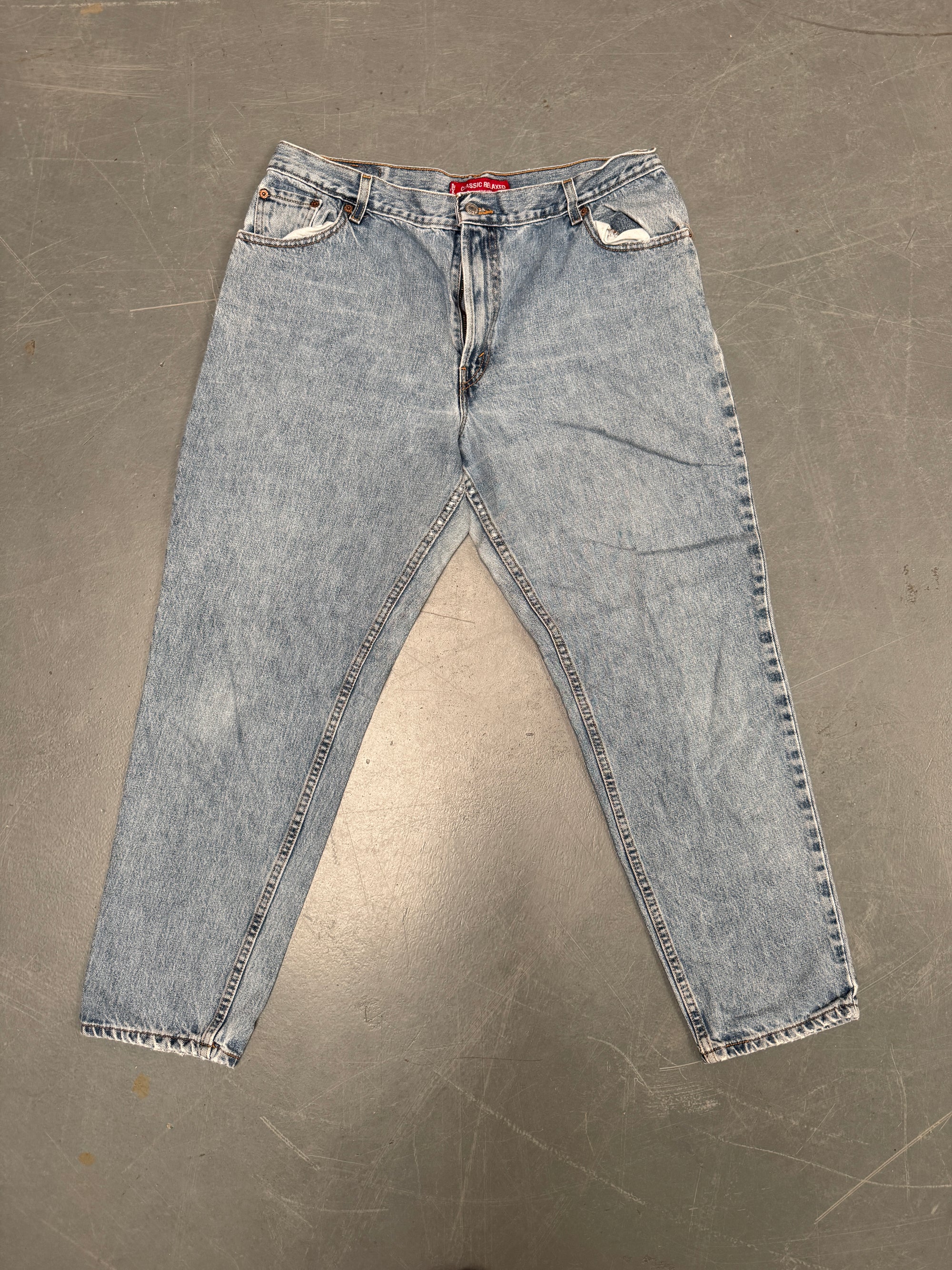 Vintage Ladies Levis High Waisted Denim 90s Made Jean - W 36 L 30 - HW61