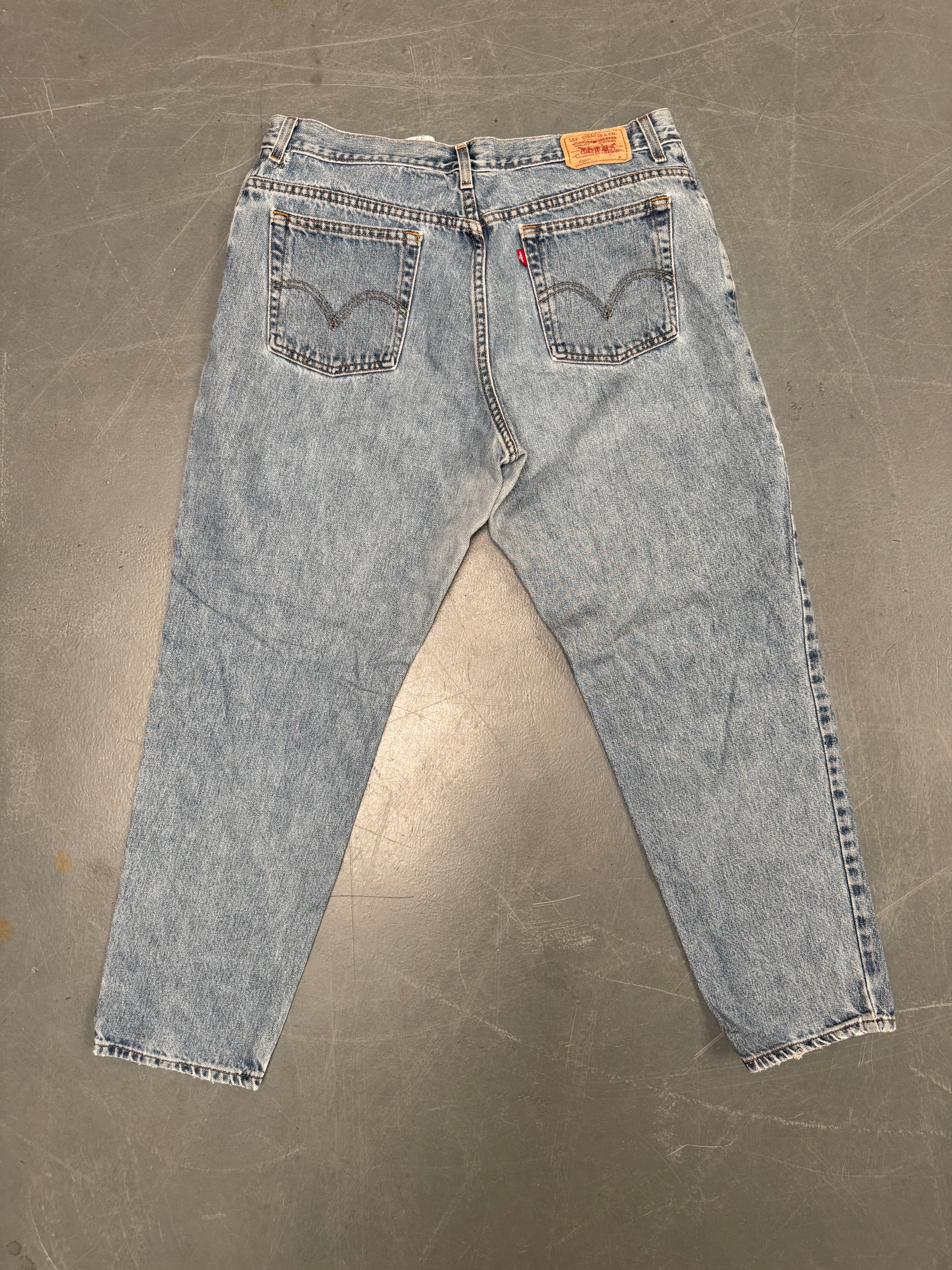 Vintage Ladies Levis High Waisted Denim 90s Made Jean - W 36 L 30 - HW61