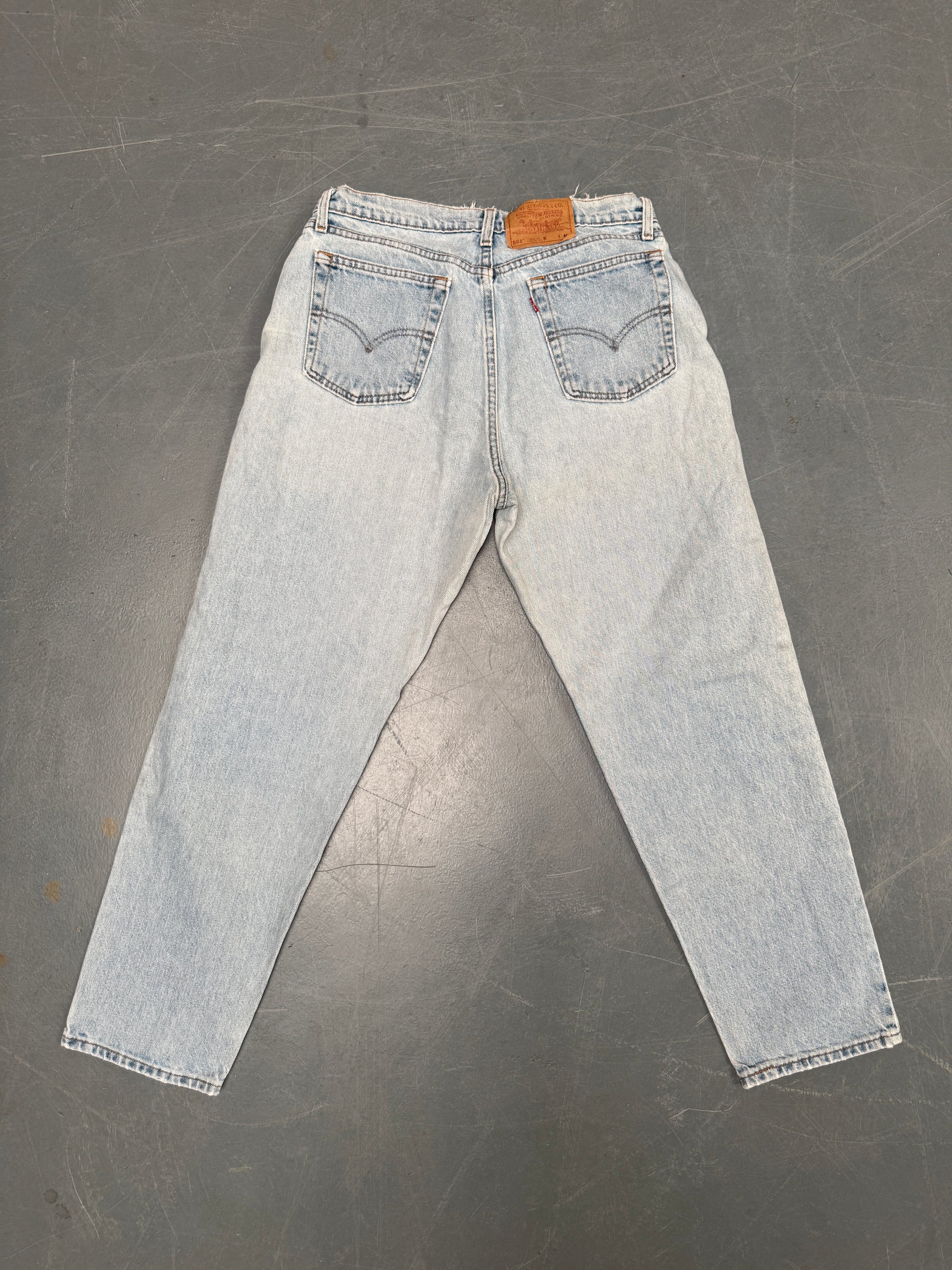 Vintage Ladies Levis High Waisted Denim 90s Made Jean - W 32 L 30 - HW67