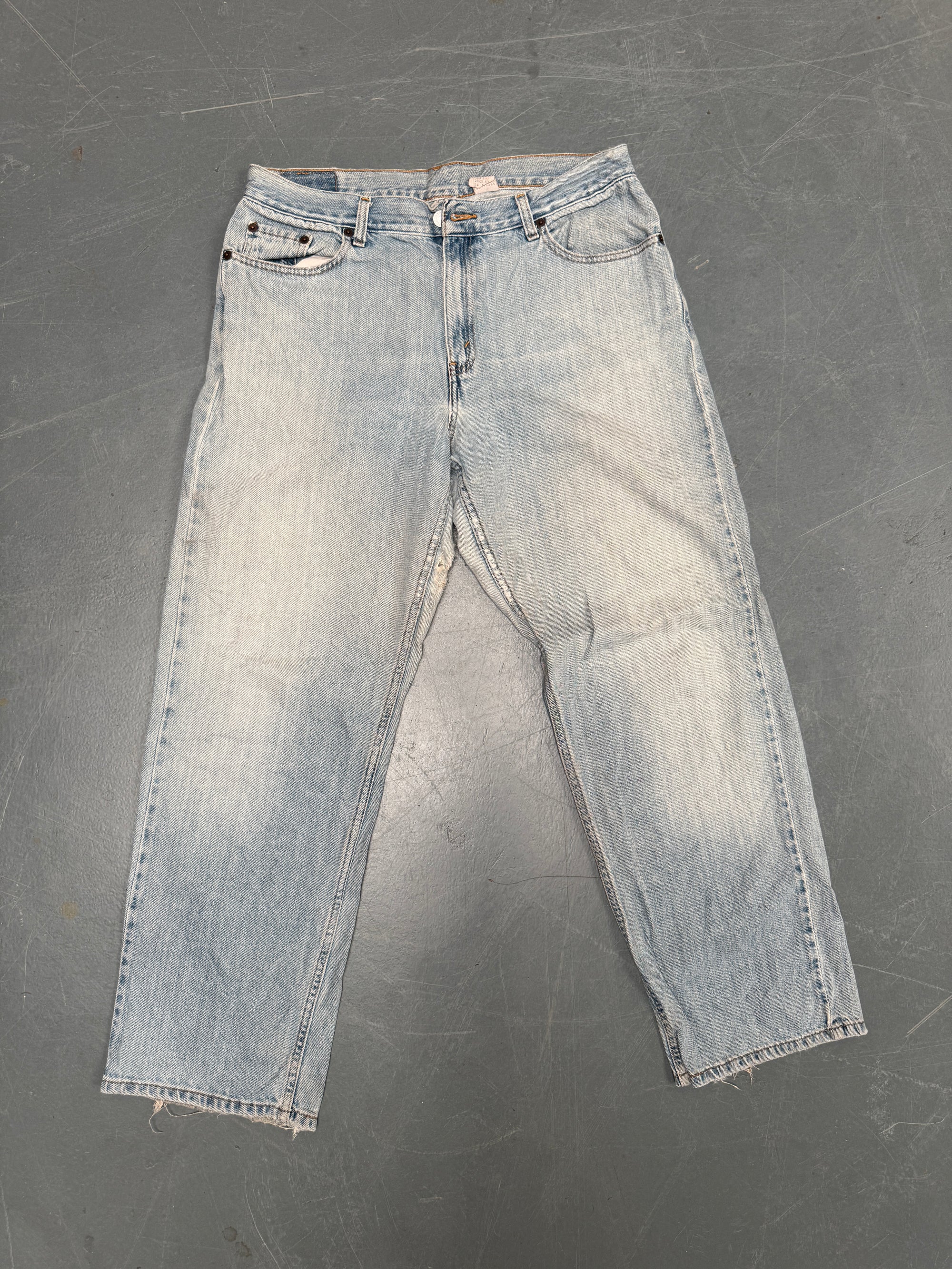 Vintage Ladies Levis High Waisted Denim 90s Made Jean - W 32 L 30 - HW72