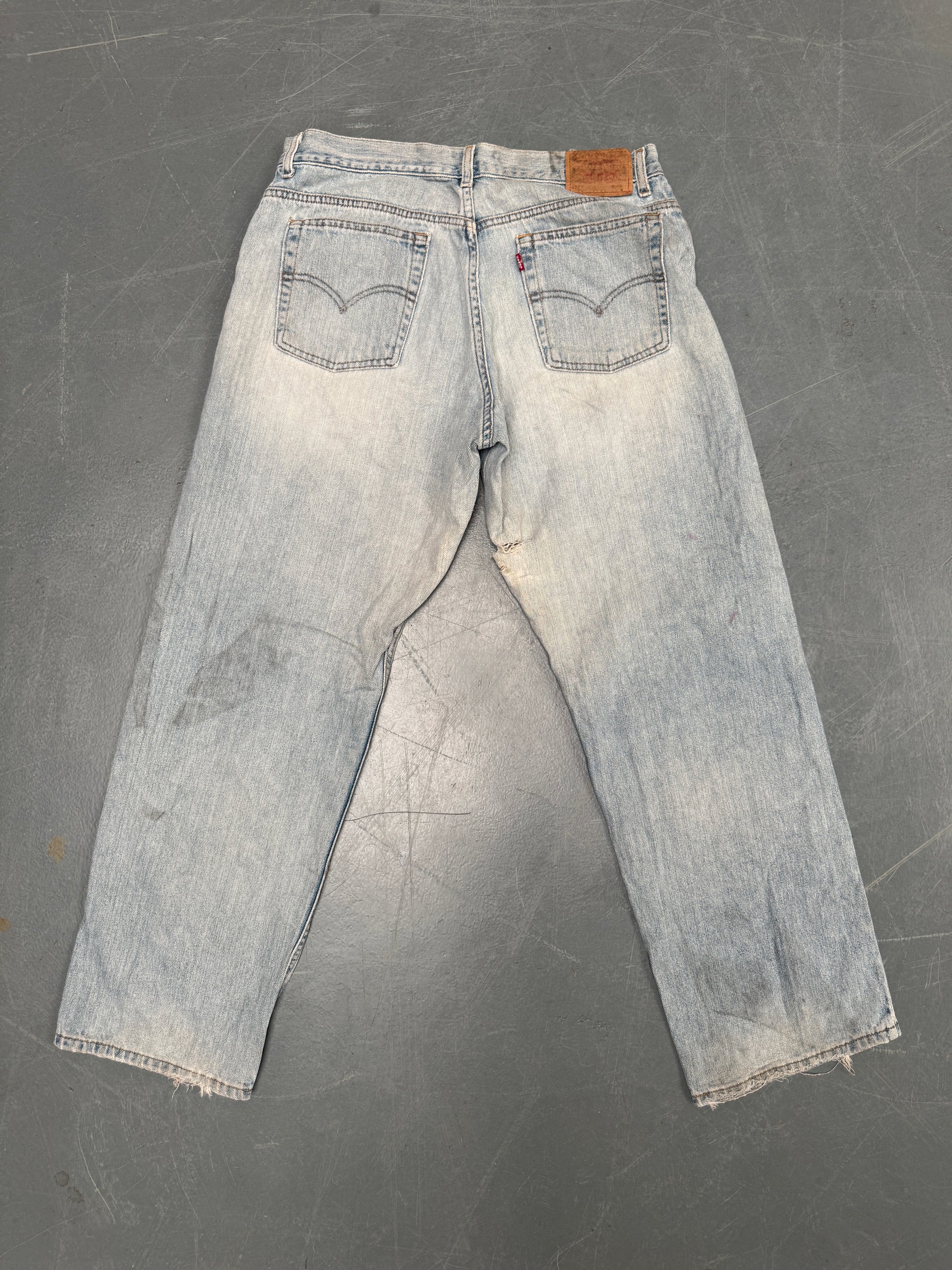 Vintage Ladies Levis High Waisted Denim 90s Made Jean - W 32 L 30 - HW72