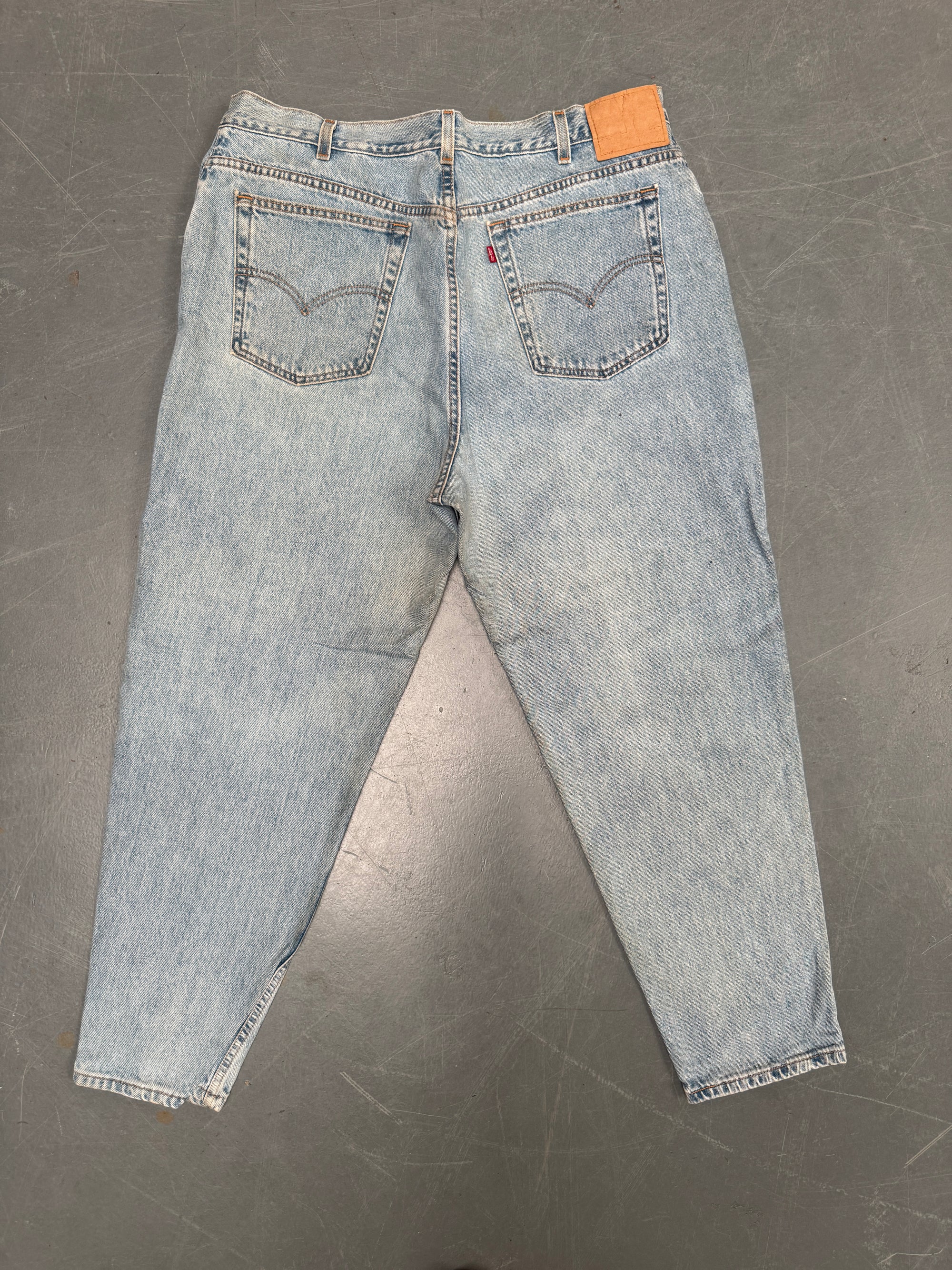 Vintage Ladies Levis High Waisted Denim 90s Made Jean - W 38 L 29 - HW78