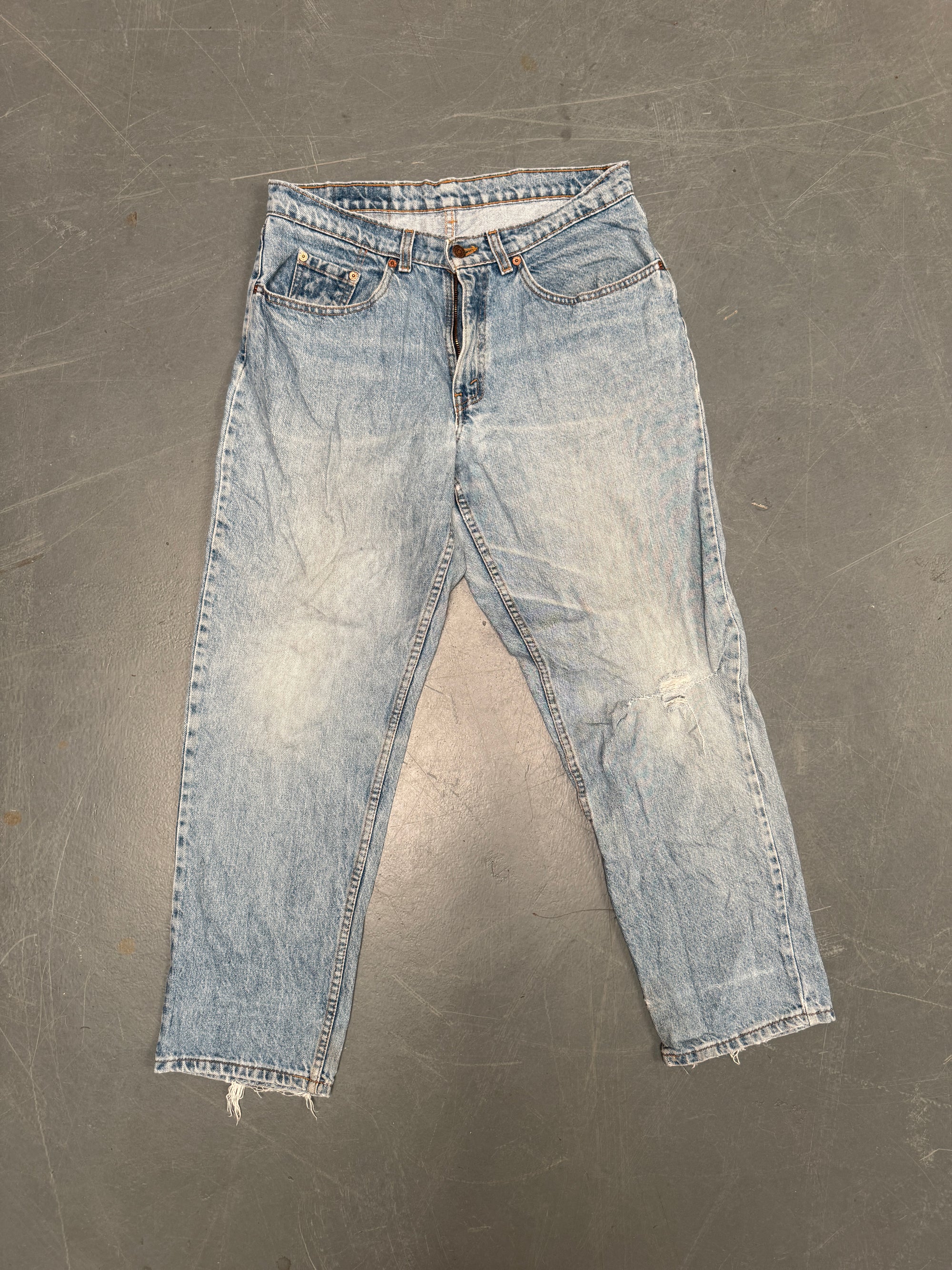 Vintage Ladies Levis High Waisted Denim 90s Made Jean - W 32 L 29 - HW80