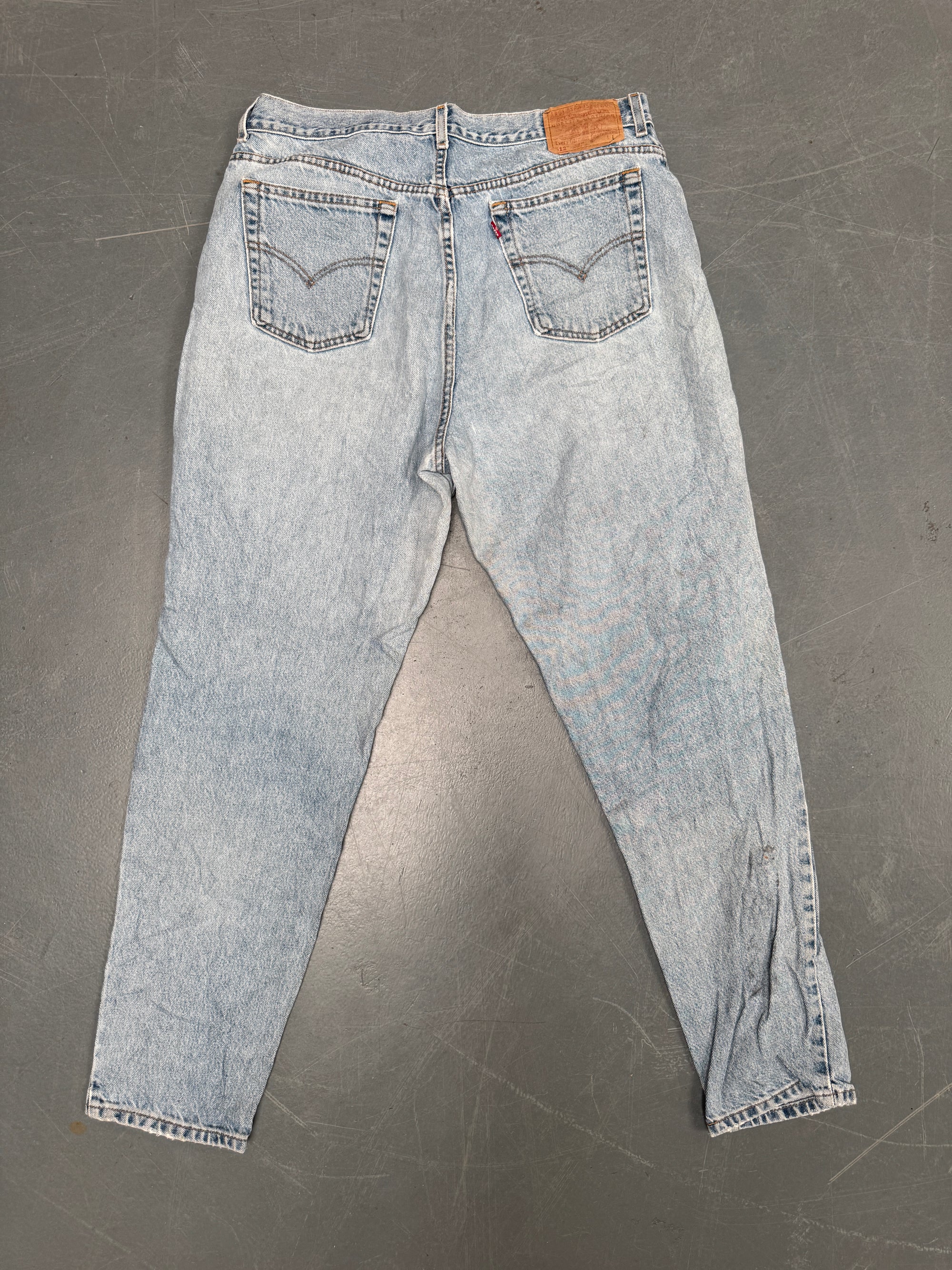 Vintage Ladies Levis High Waisted Denim 90s Made Jean - W 34 L 32 - HW89
