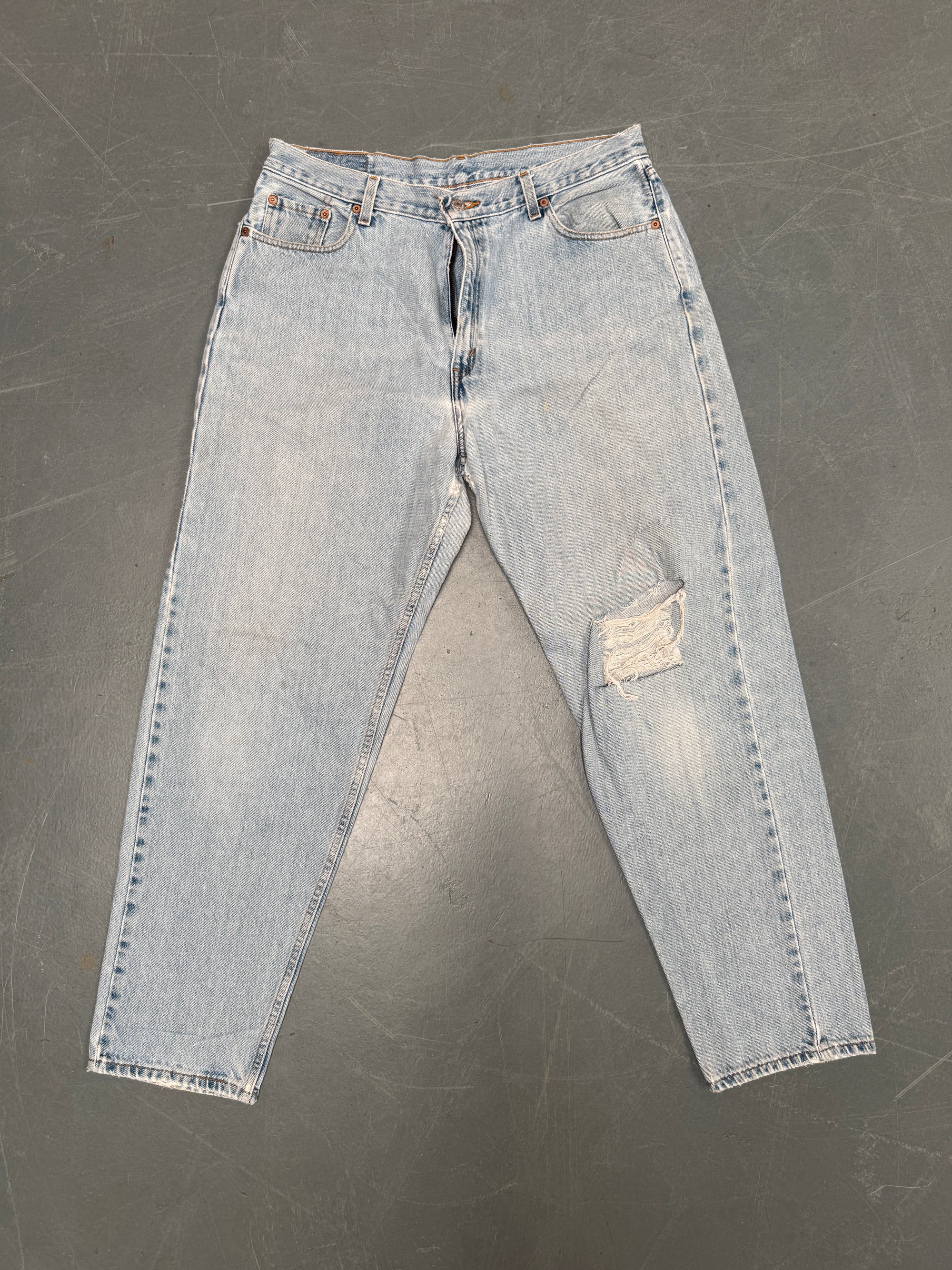 Vintage Ladies Levis High Waisted Denim 90s Made Jean - W 34 L 31 - HW91