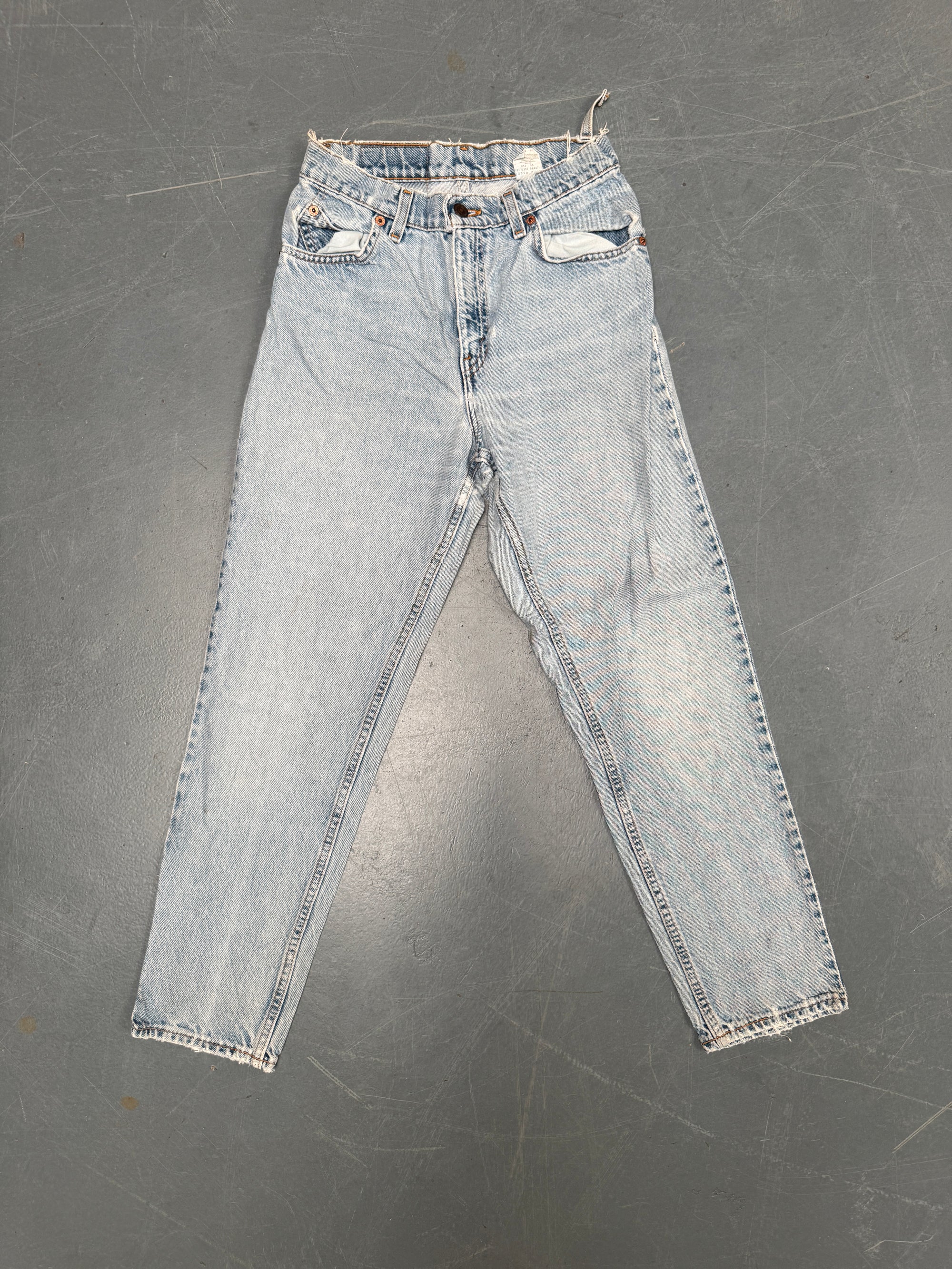 Vintage Ladies Levis High Waisted Denim 90s Made Jean - W 24 L 28 - HW92